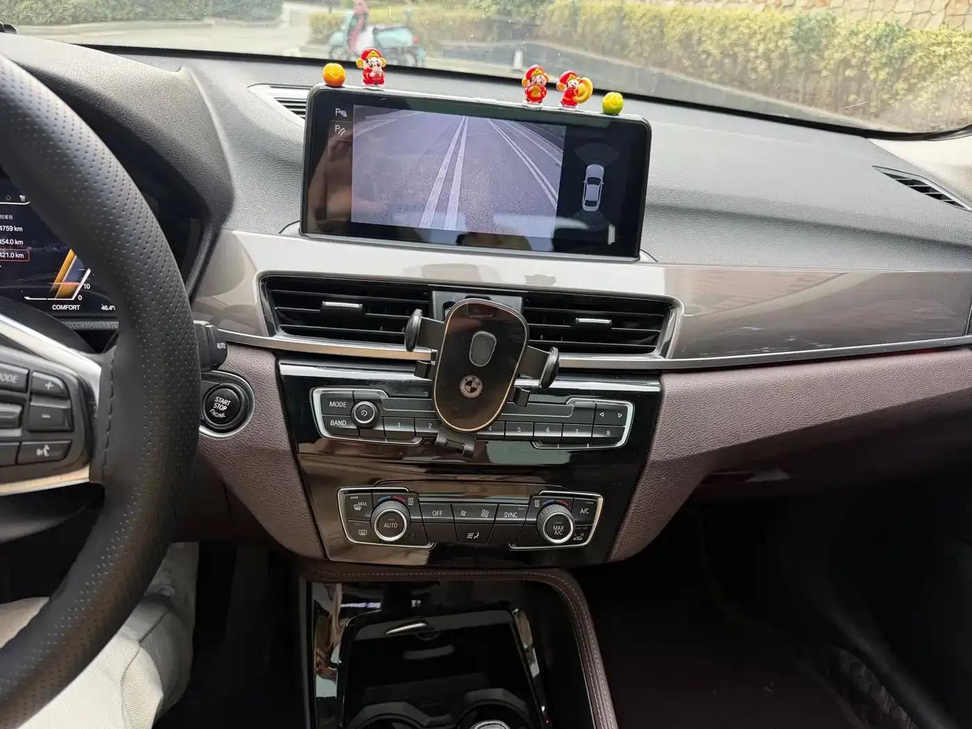 BMW X1 2018 sDrive18Li Premium — миниатюра 19