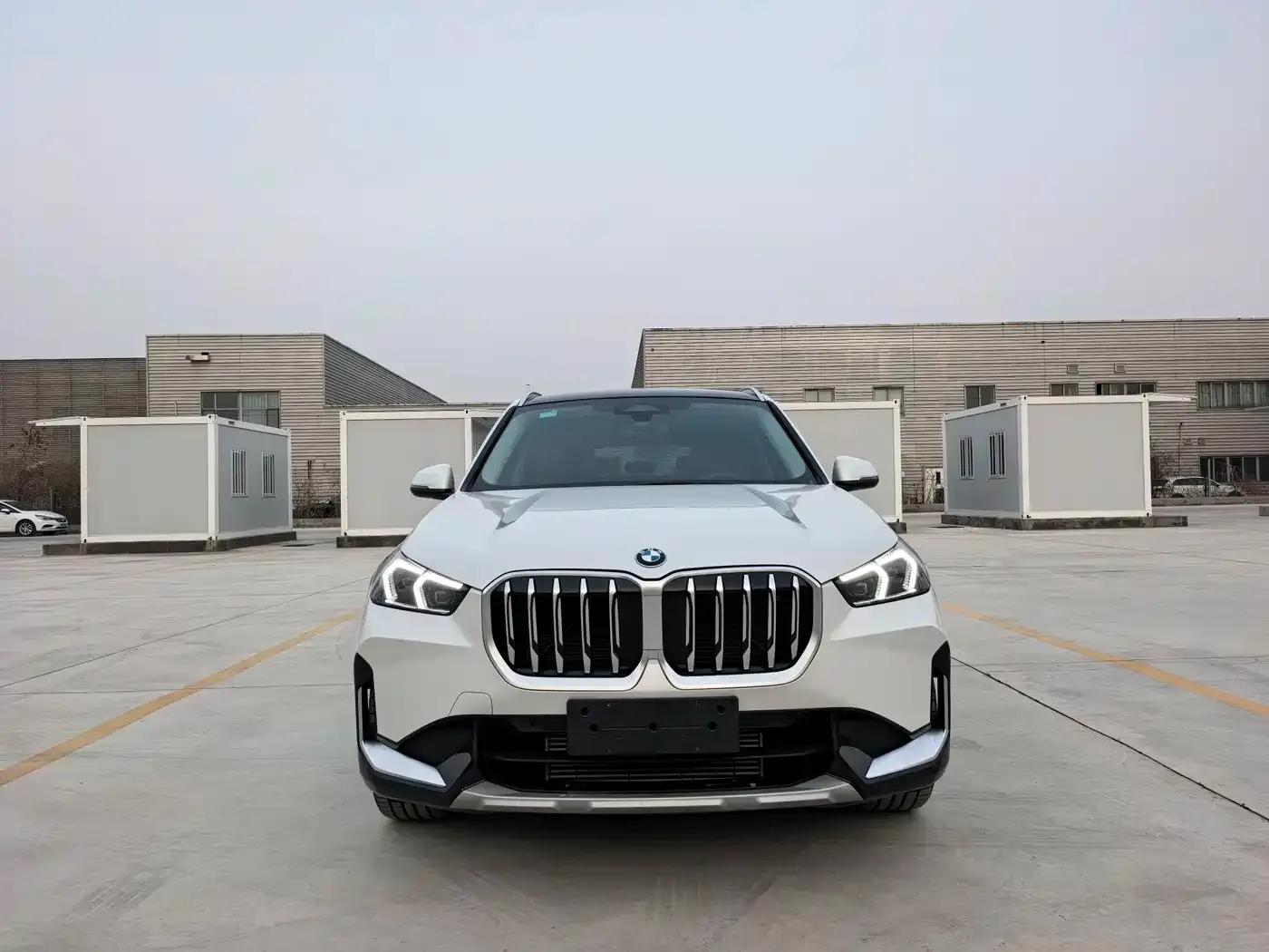 BMW X1 2025 sDrive25Li X Design Package — миниатюра 2