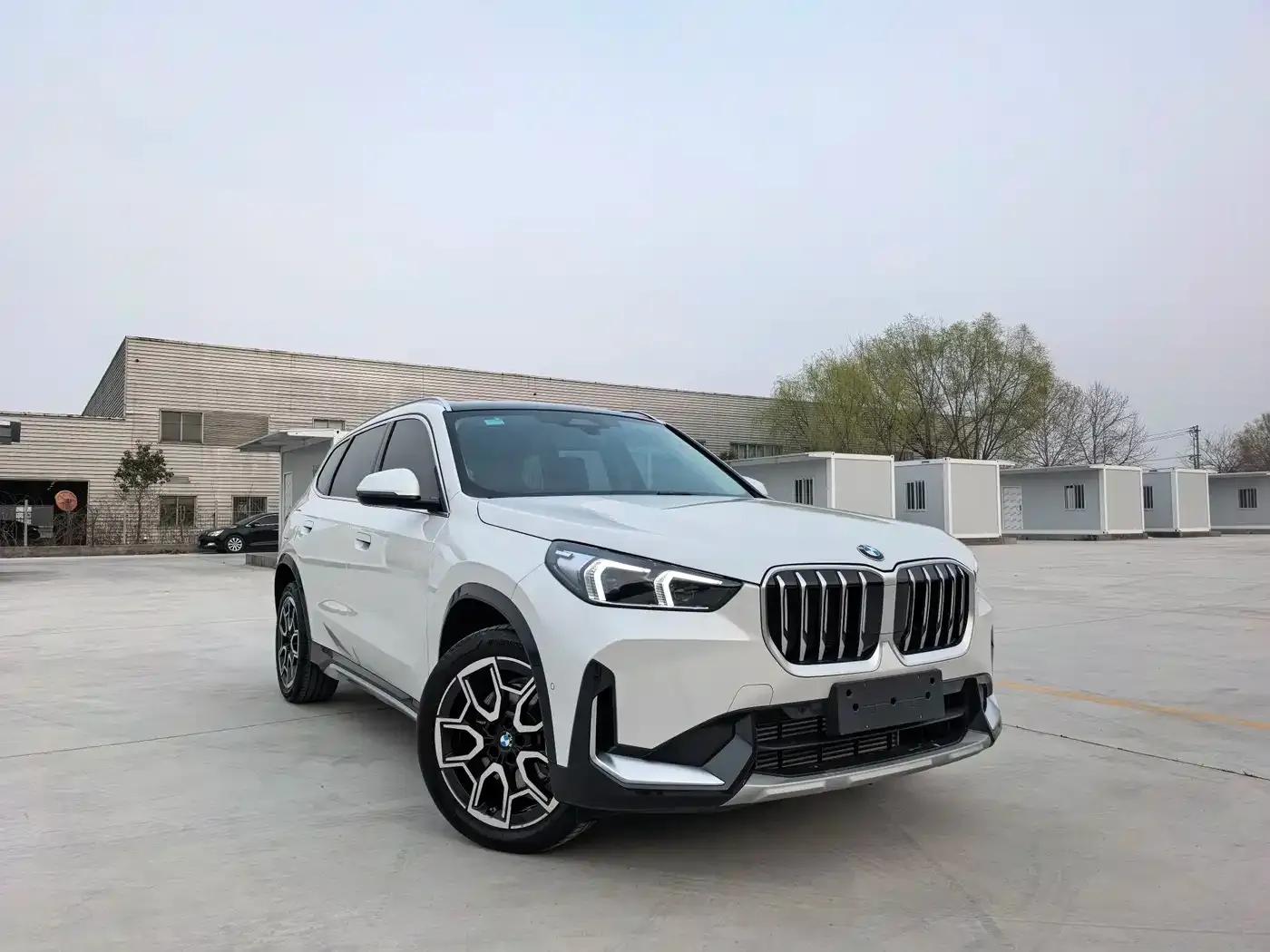 BMW X1 2025 sDrive25Li X Design Package — миниатюра 3