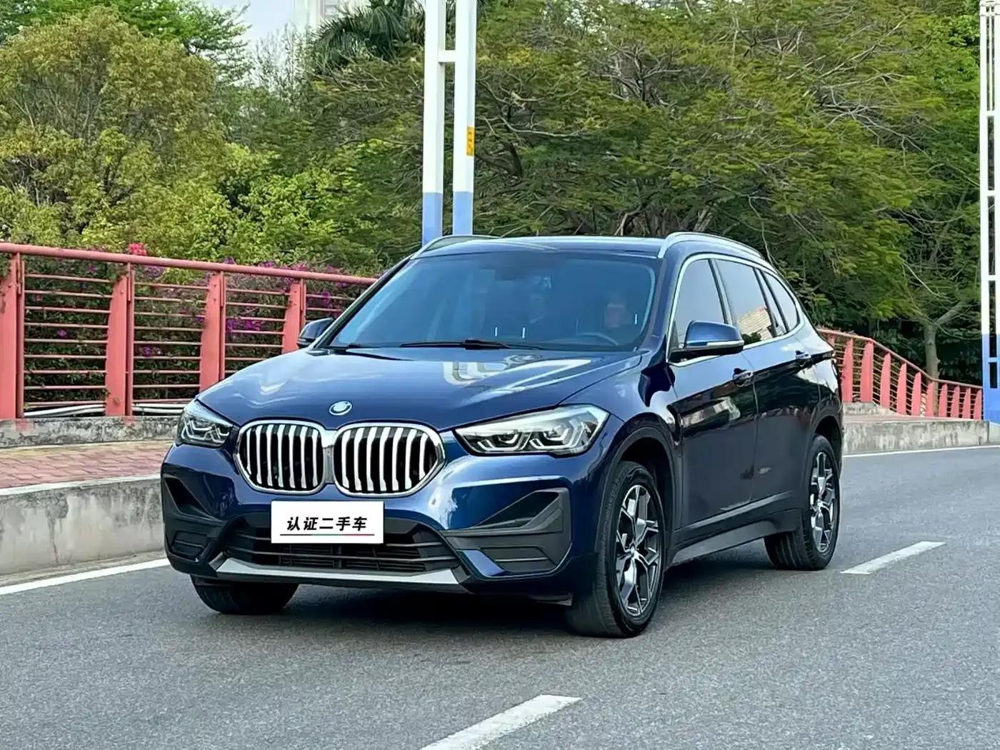 BMW X1 2020 sDrive25Li Leading Edition — миниатюра 1