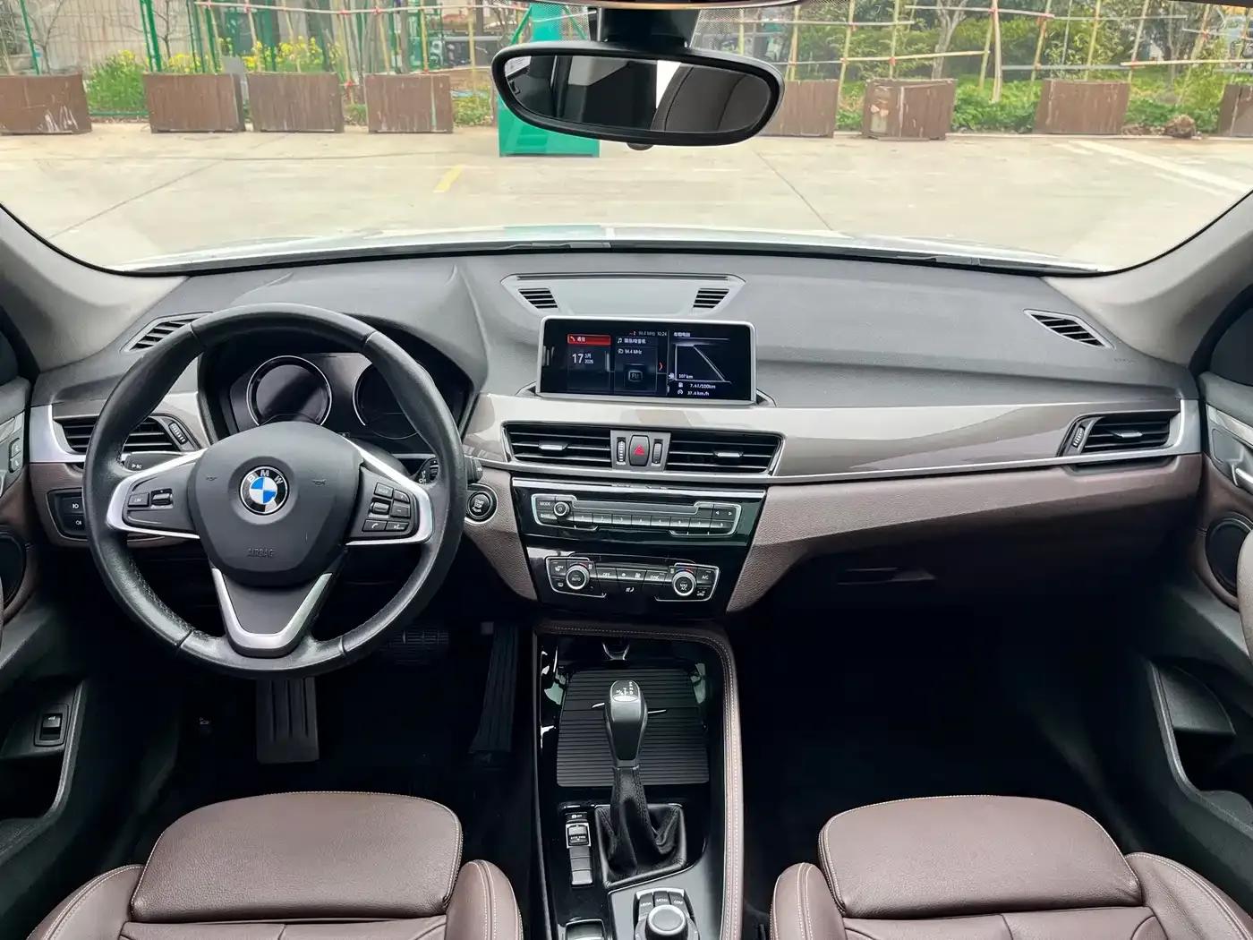 BMW X1 2019 sDrive18Li Premium — миниатюра 18