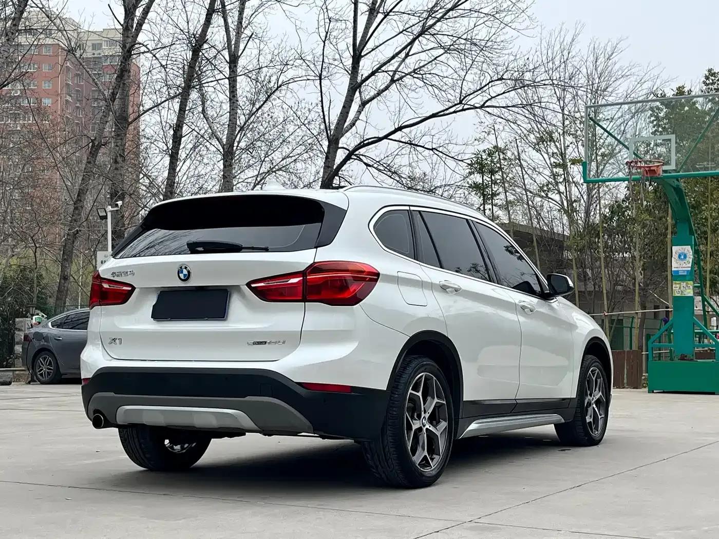 BMW X1 2019 sDrive18Li Premium — миниатюра 5
