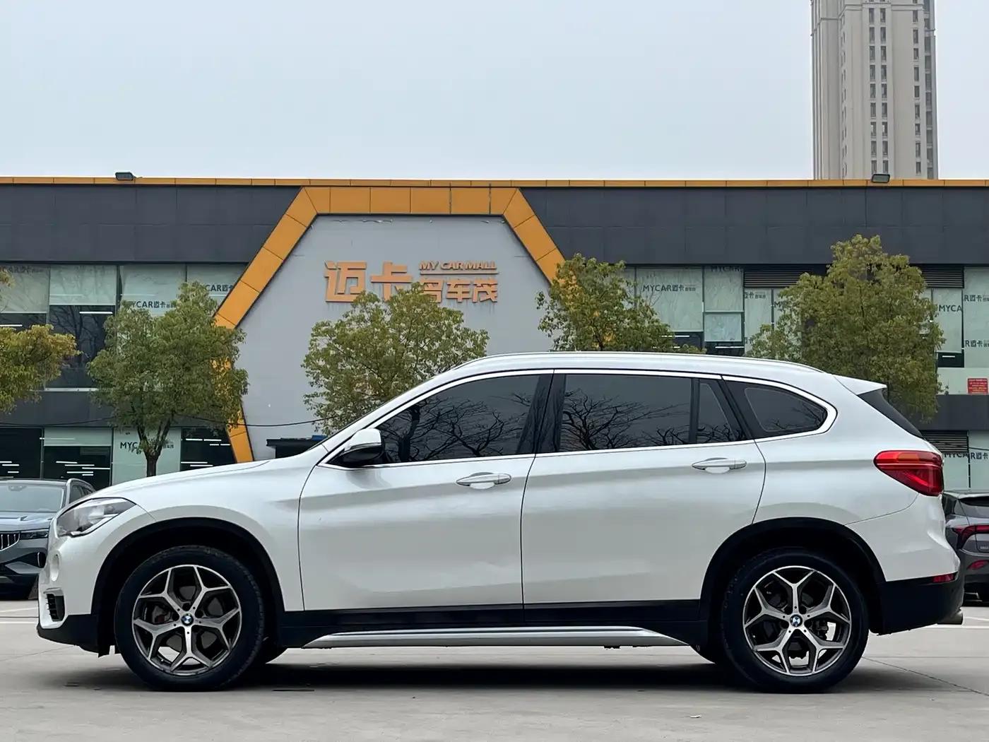 BMW X1 2019 sDrive18Li Premium — миниатюра 8