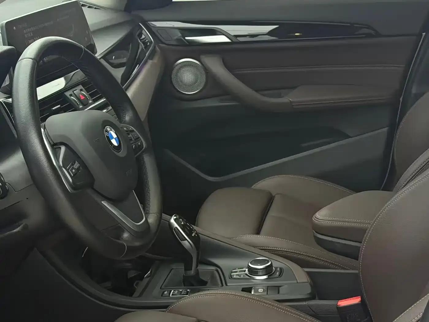 BMW X1 2022 sDrive20Li Fashion Edition — миниатюра 17