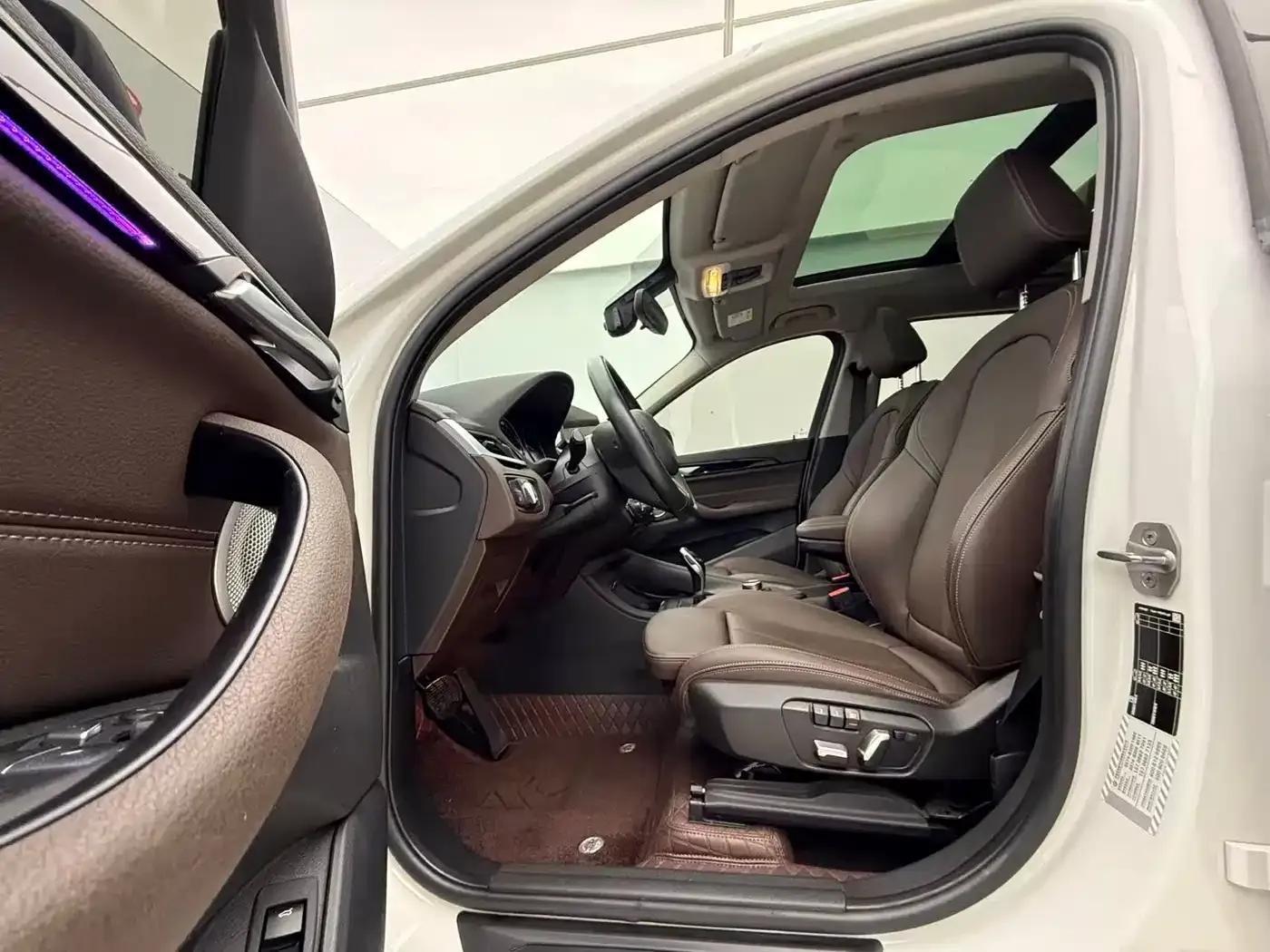 BMW X1 2022 sDrive20Li Fashion Edition — миниатюра 18