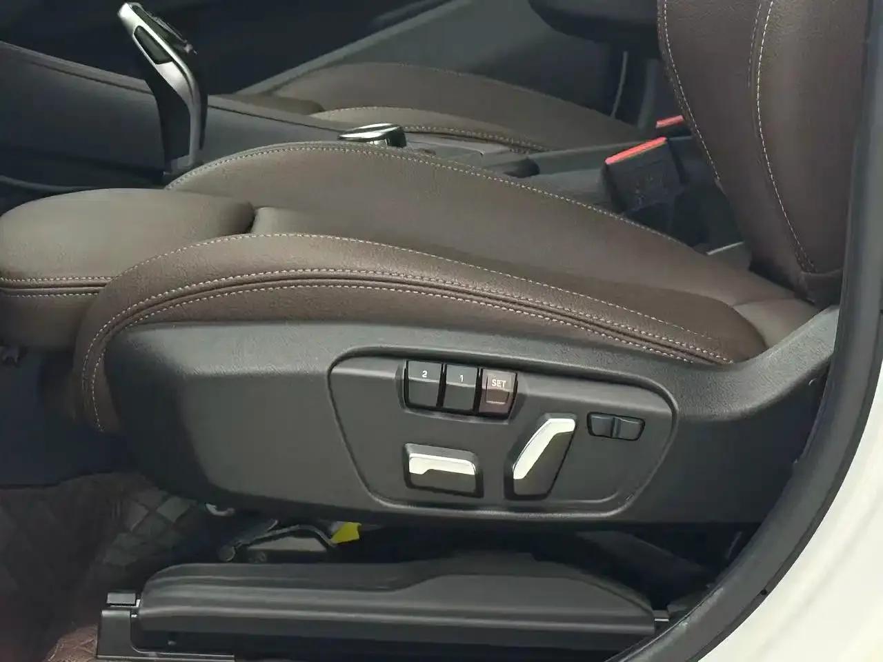BMW X1 2022 sDrive20Li Fashion Edition — миниатюра 8