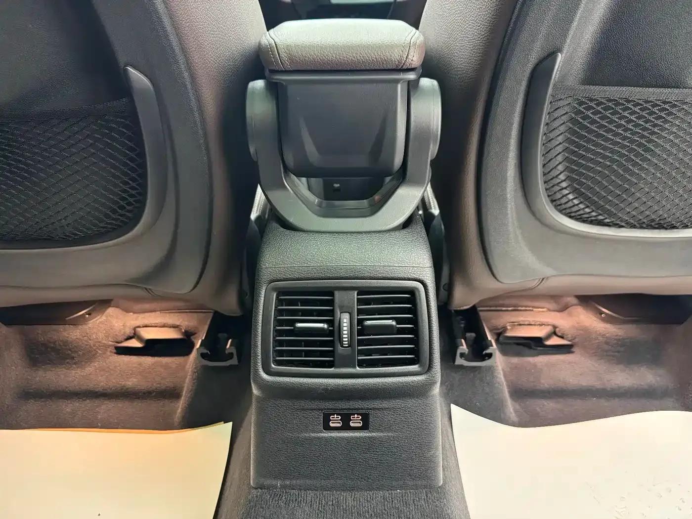 BMW X1 2019 xDrive20Li Premium — миниатюра 28