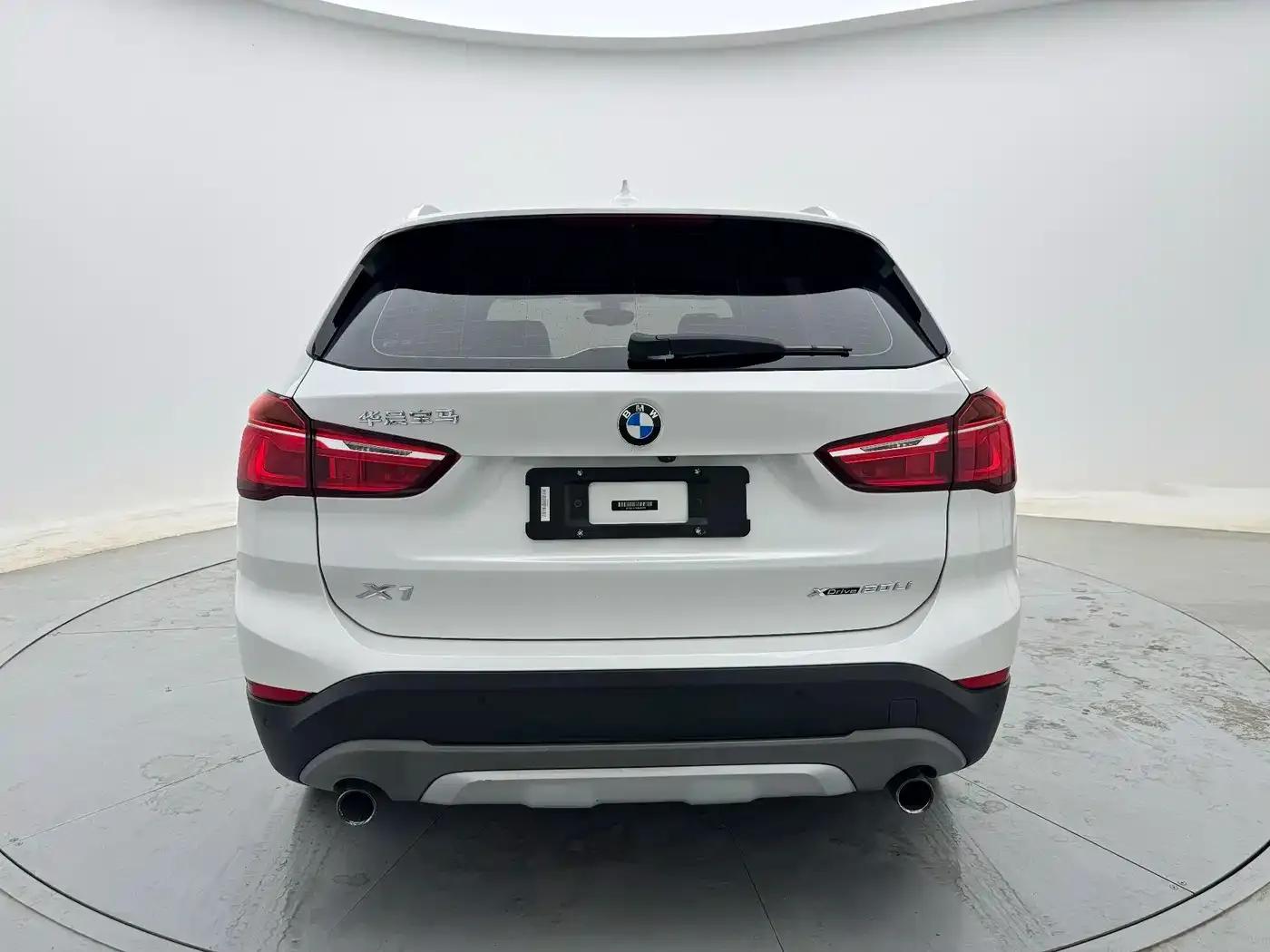 BMW X1 2019 xDrive20Li Premium — миниатюра 7