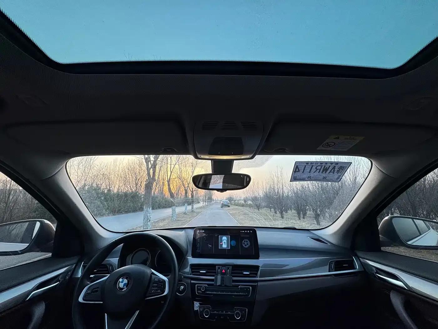 BMW X1 2019 sDrive18Li Premium — миниатюра 11