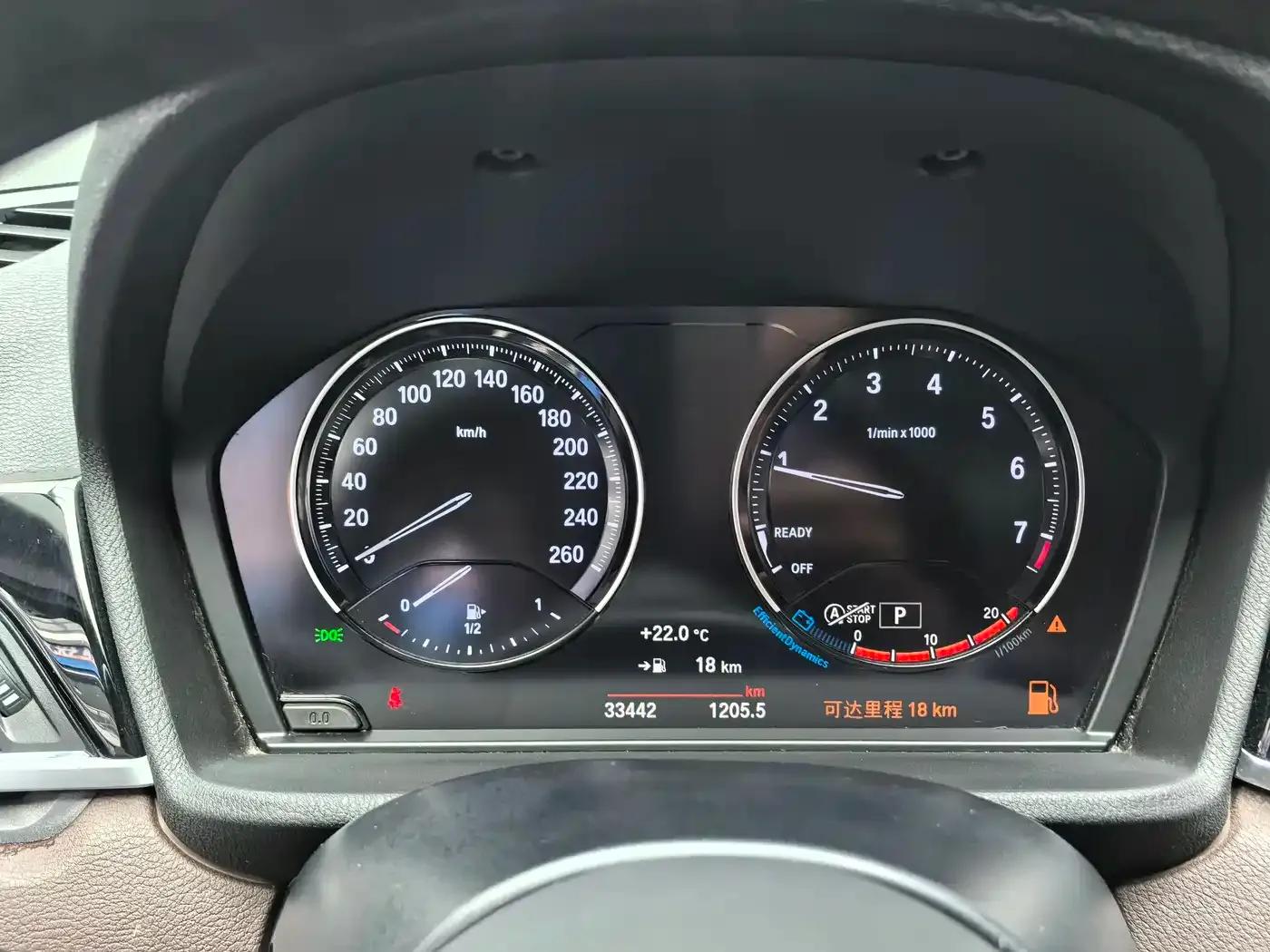 BMW X1 2021 sDrive25Li Leading Edition — миниатюра 15