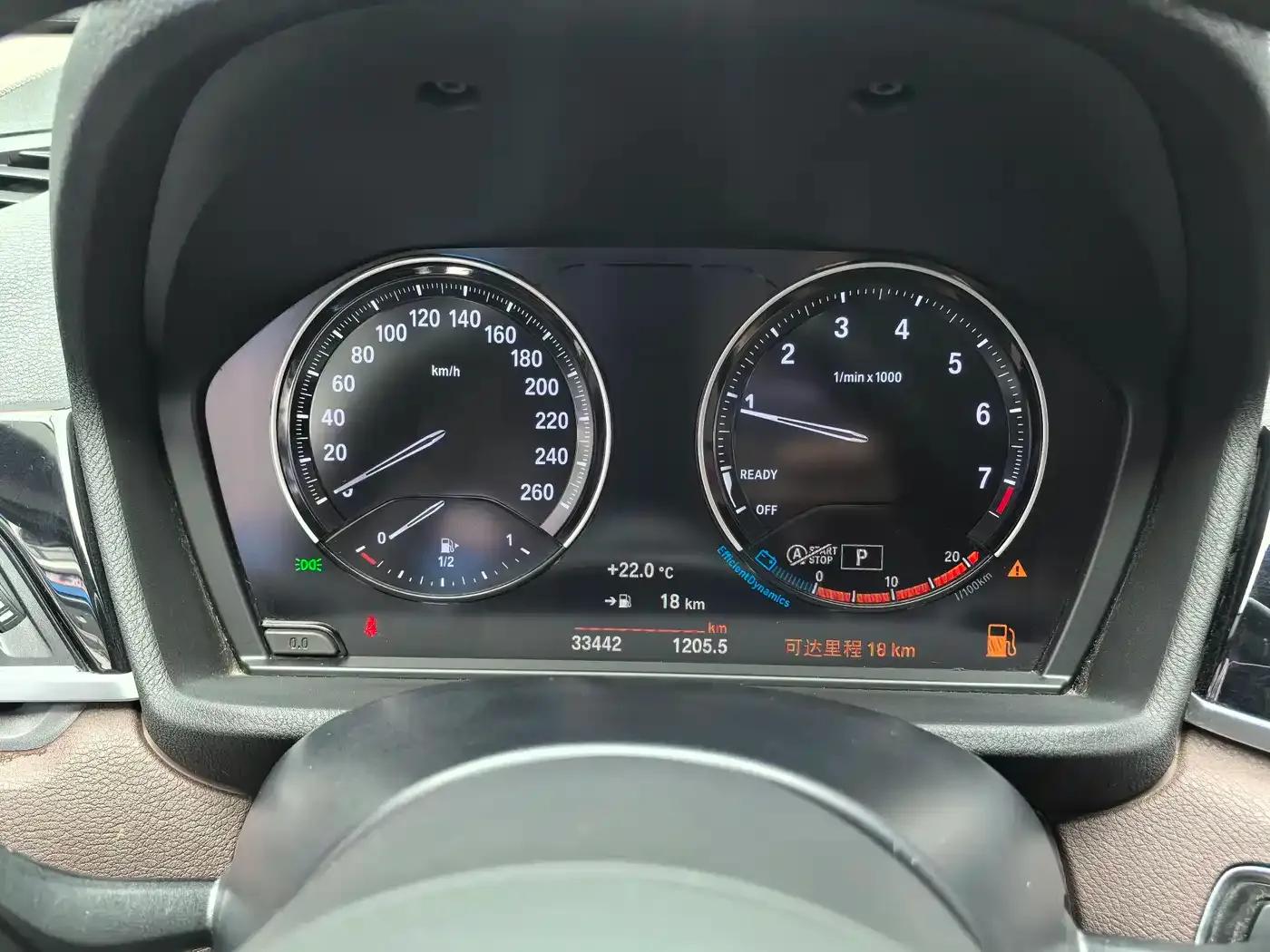 BMW X1 2021 sDrive25Li Leading Edition — миниатюра 20