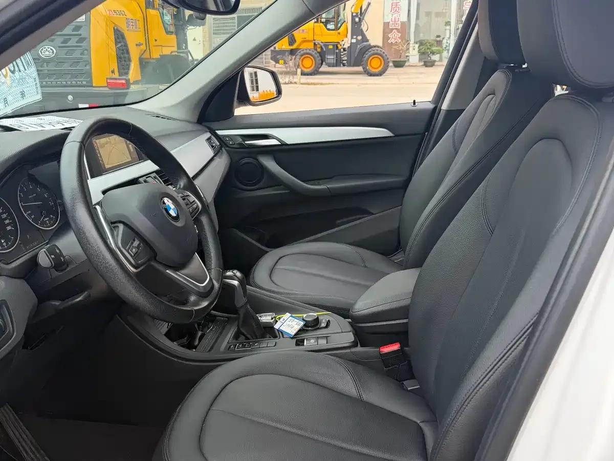 BMW X1 2016 sDrive18Li Premium — миниатюра 7