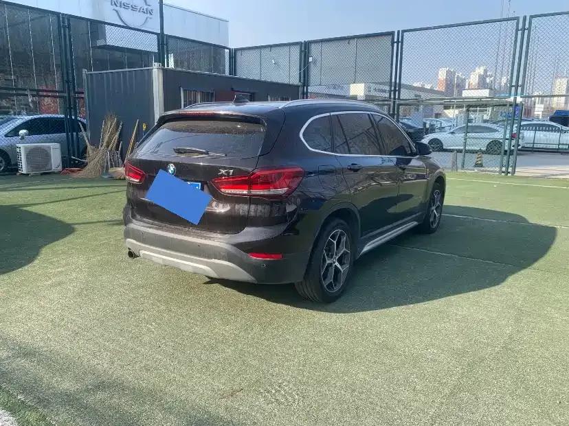 BMW X1 2018 sDrive18Li Premium — миниатюра 7