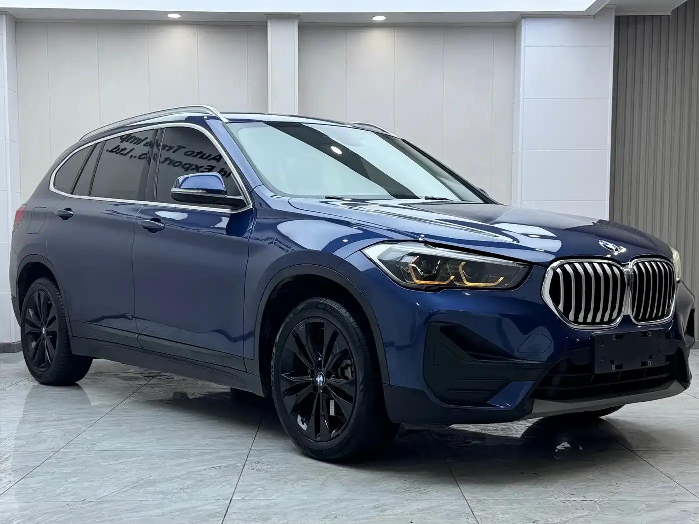BMW X1 2021 sDrive20Li Fashion Edition — миниатюра 3