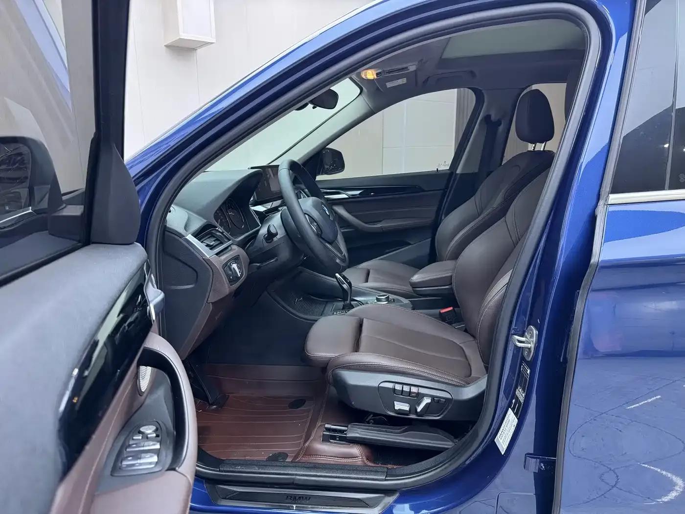 BMW X1 2021 sDrive20Li Fashion Edition — миниатюра 7