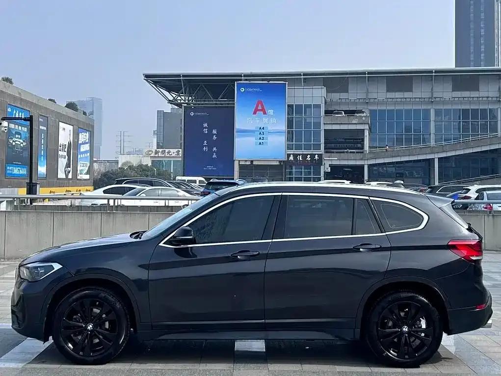 BMW X1 2021 sDrive20Li Fashion Edition — миниатюра 6
