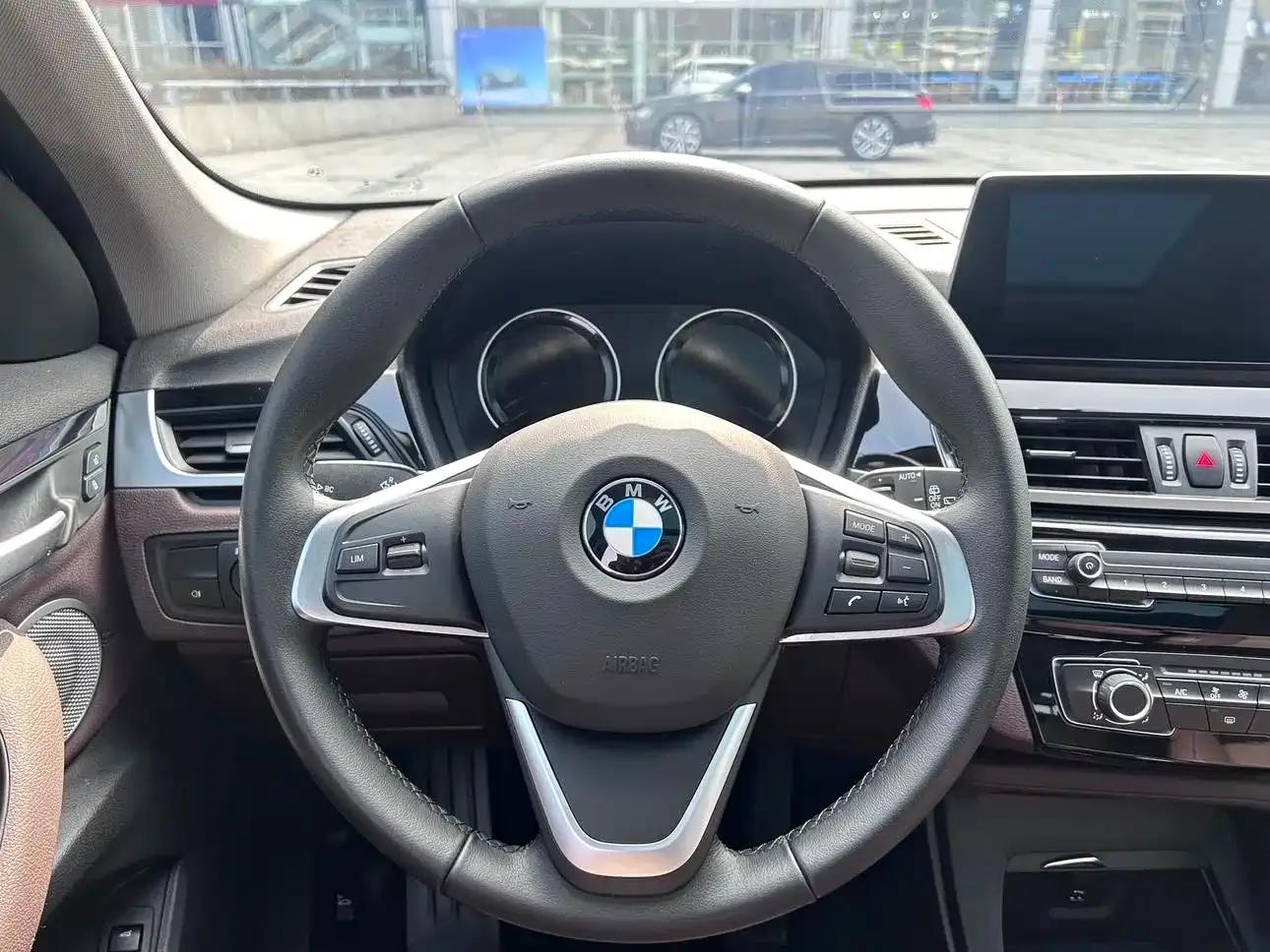 BMW X1 2021 sDrive20Li Fashion Edition — миниатюра 10