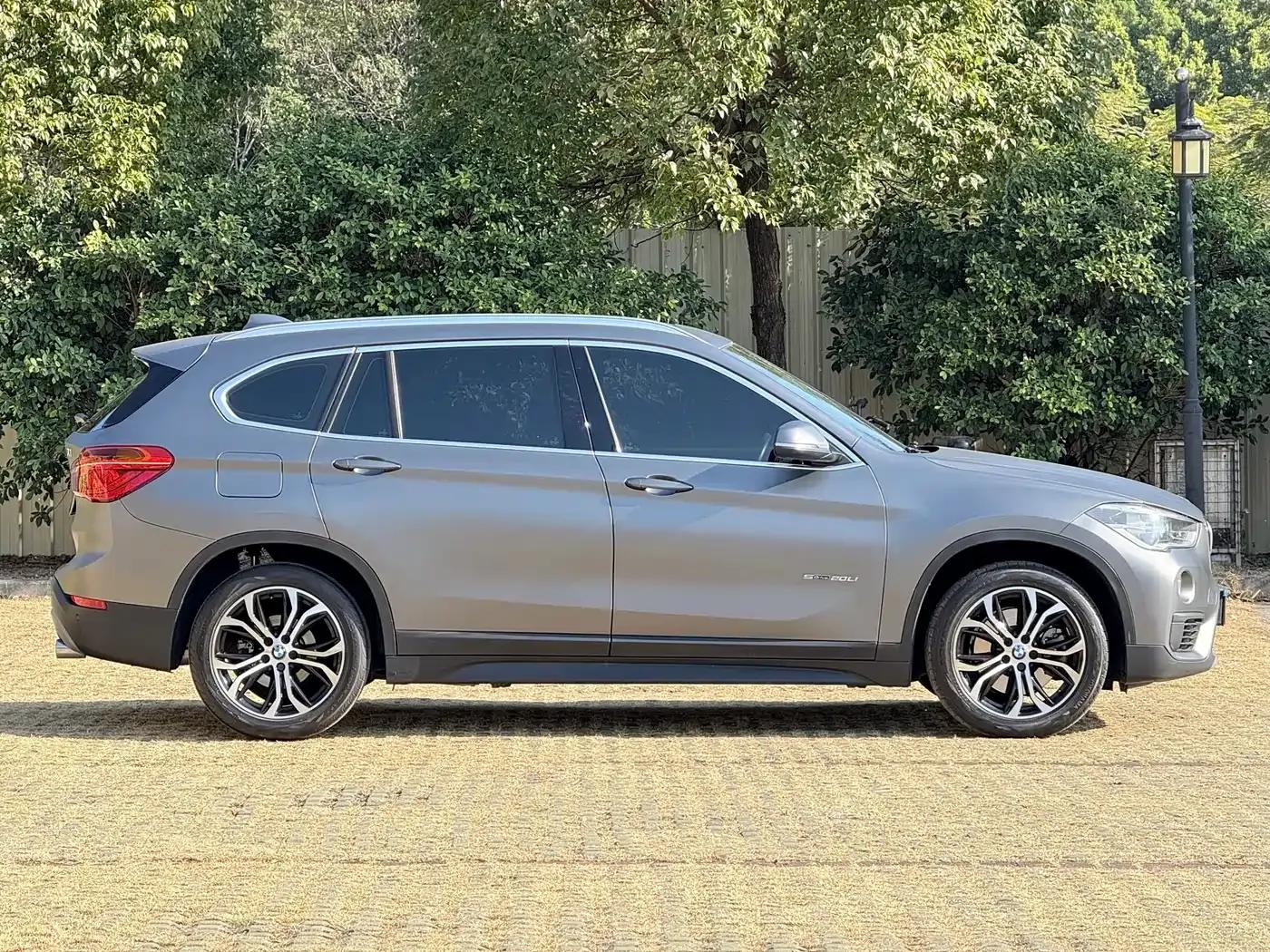 BMW X1 2018 sDrive20Li Leading Edition — миниатюра 5