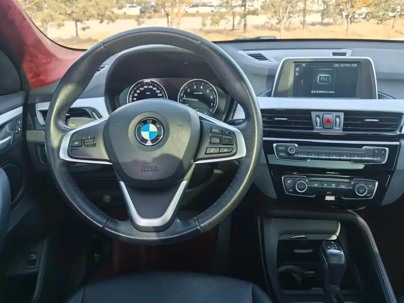 BMW X1 2019 sDrive20Li Leading Edition — миниатюра 9