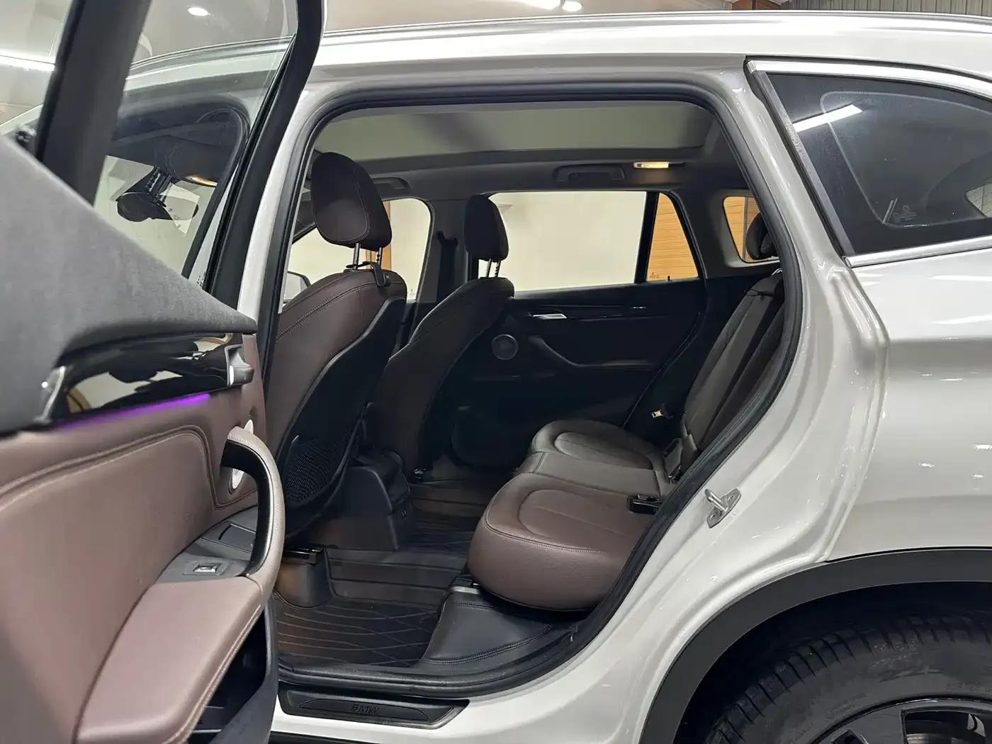 BMW X1 2021 sDrive20Li Fashion Edition — миниатюра 16