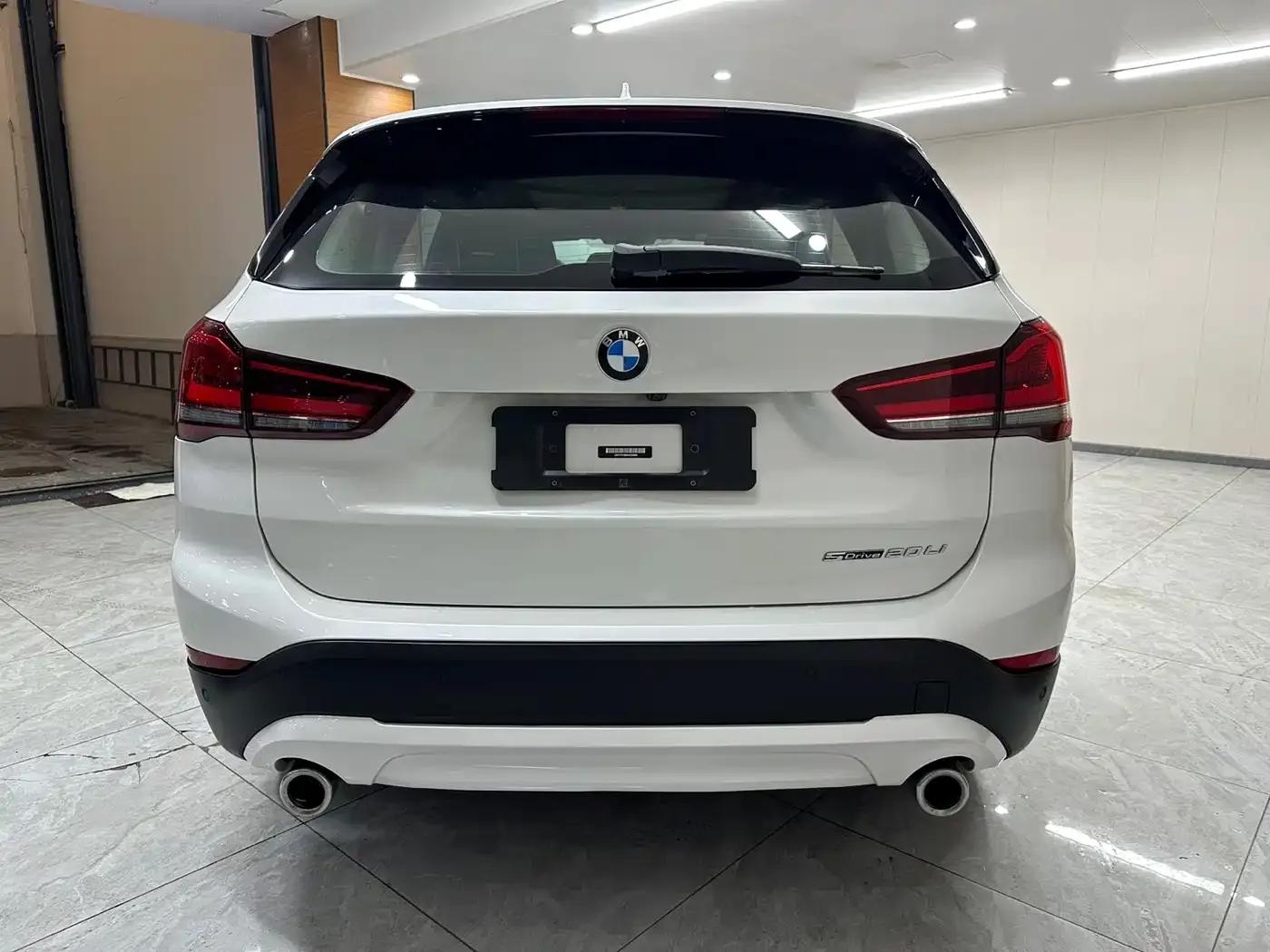BMW X1 2021 sDrive20Li Fashion Edition — миниатюра 5