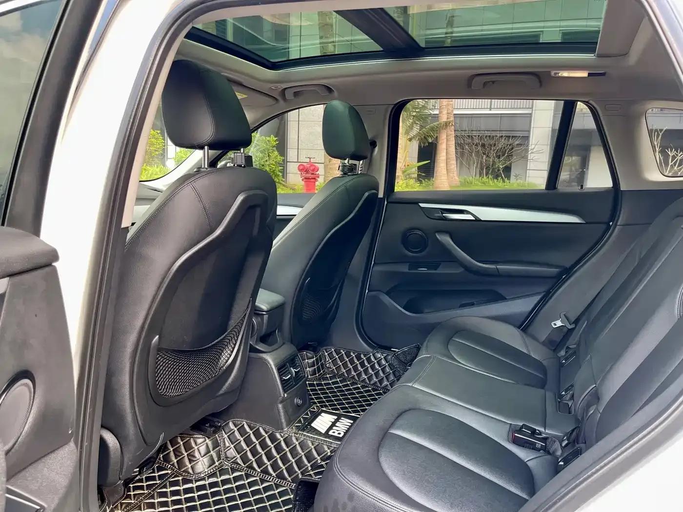 BMW X1 2018 sDrive20Li Leading Edition — миниатюра 5