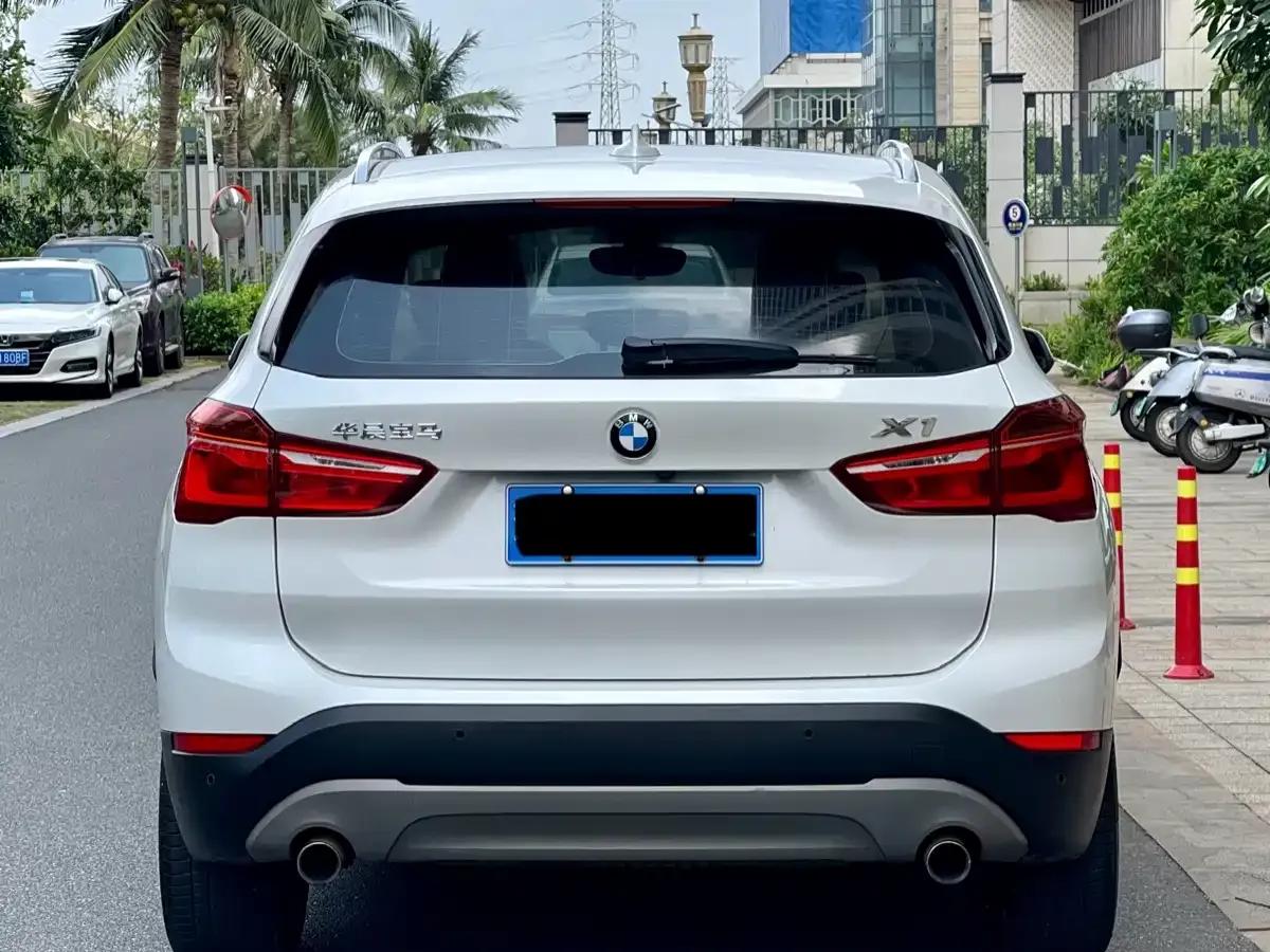 BMW X1 2018 sDrive20Li Leading Edition — миниатюра 8
