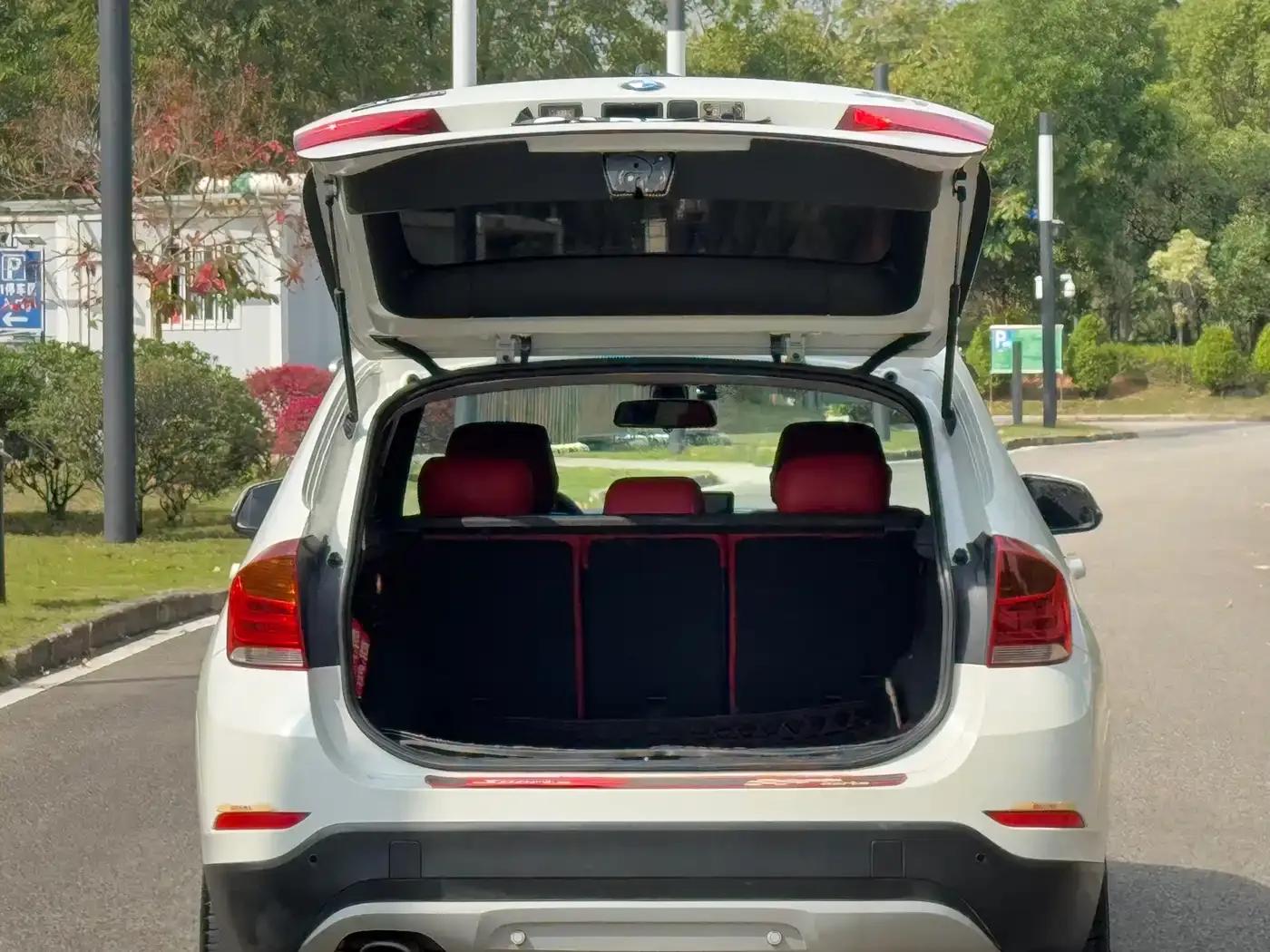 BMW X1 2013 sDrive18i Fashion Edition — миниатюра 20