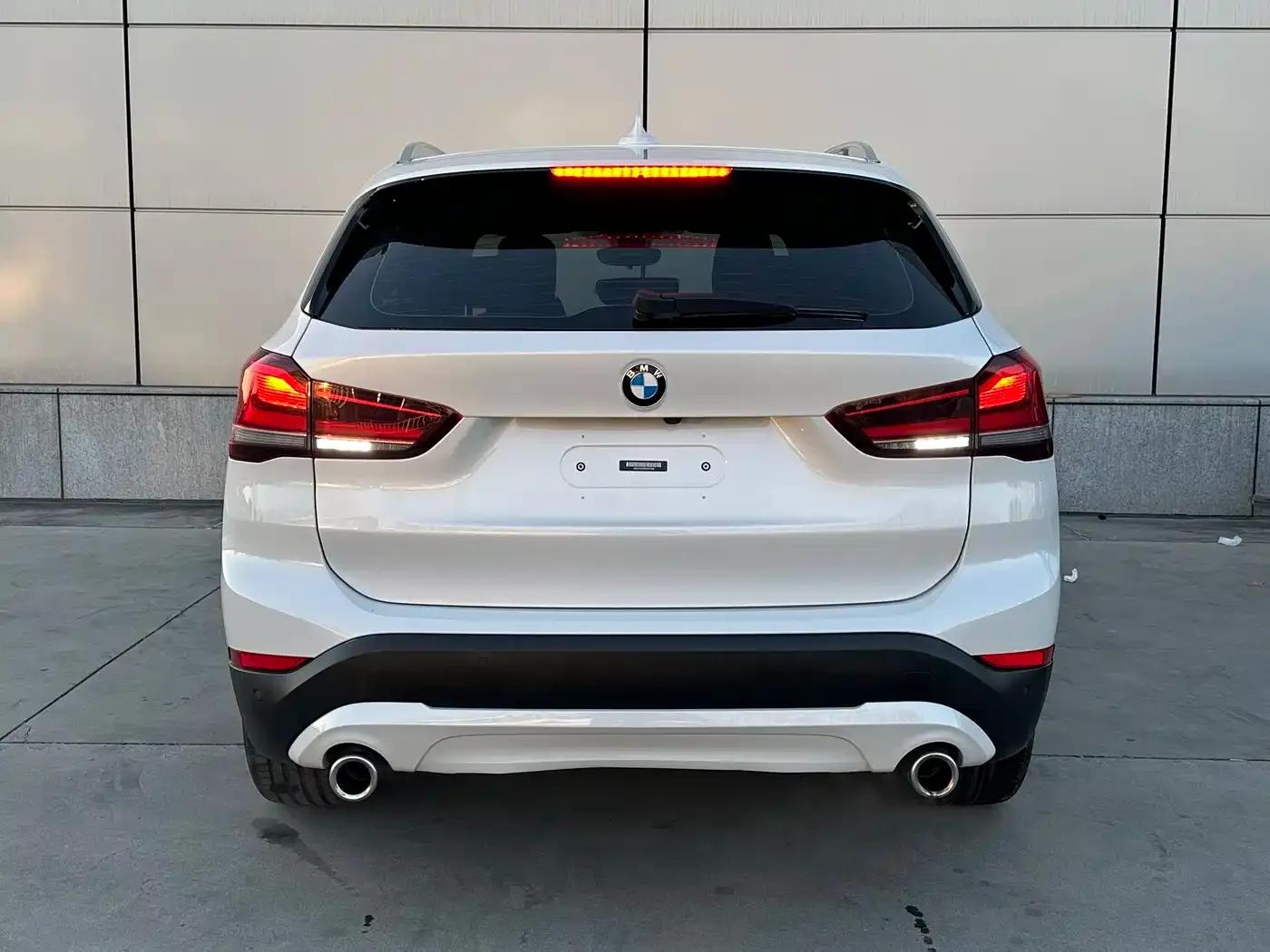 BMW X1 2021 Facelift sDrive20Li Fashion Edition — миниатюра 2
