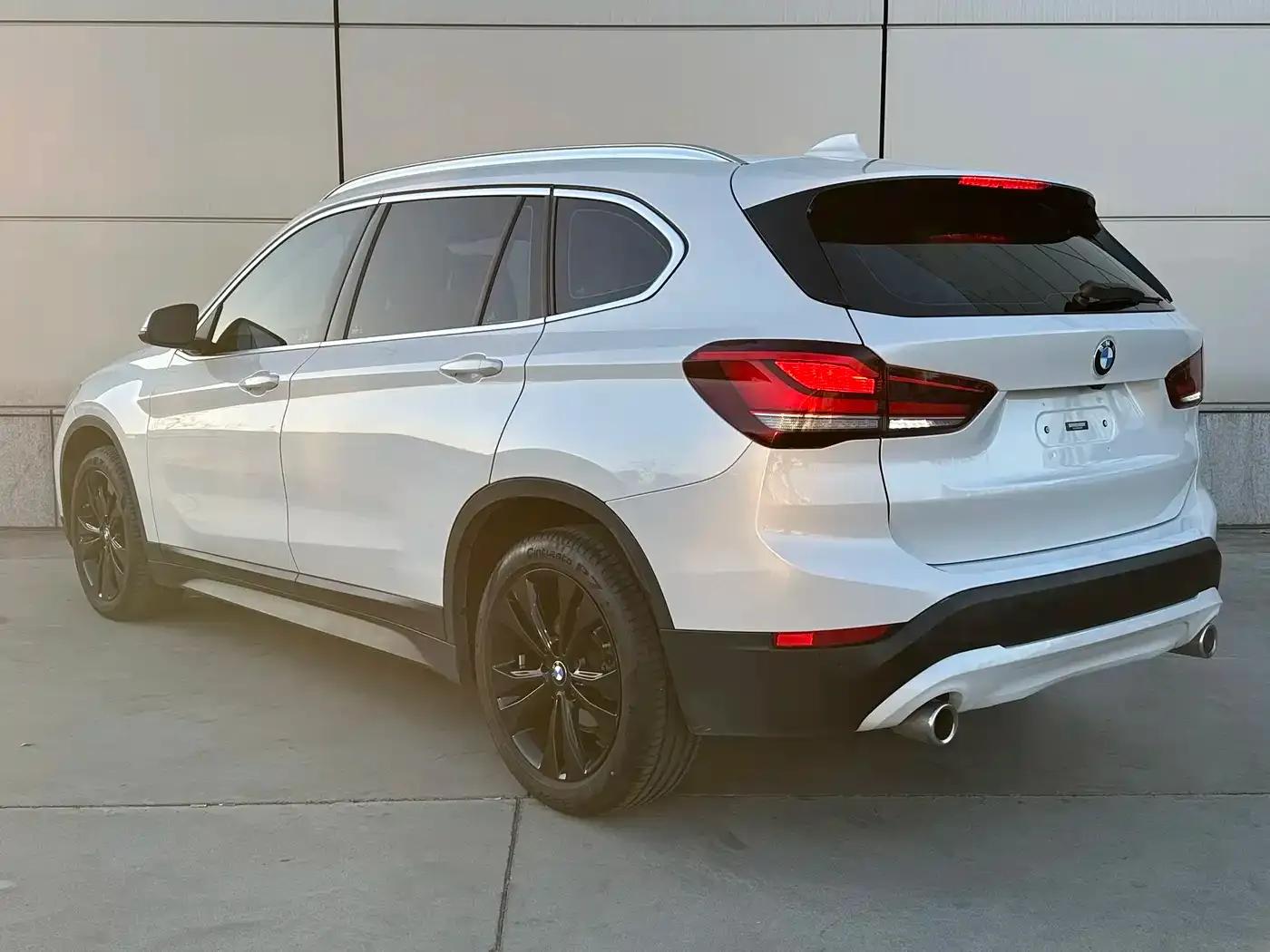 BMW X1 2021 Facelift sDrive20Li Fashion Edition — миниатюра 6