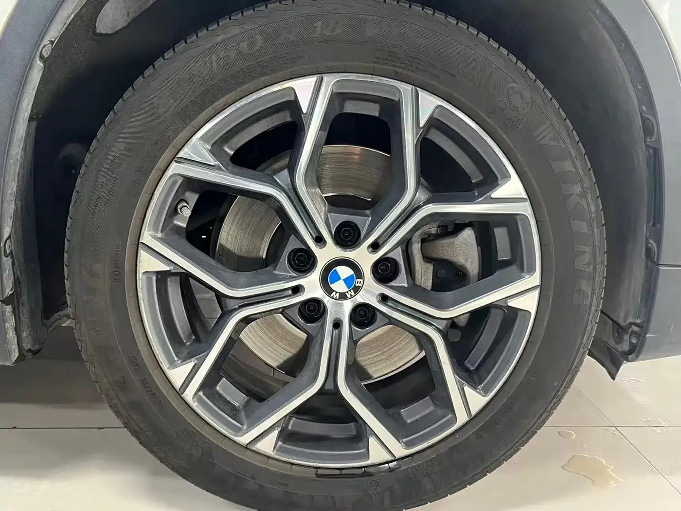 BMW X1 2020 sDrive25Li Leading Edition — миниатюра 20