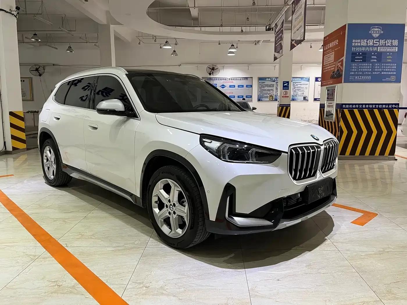 2023 BMW X1 sDrive20Li X Design Package — миниатюра 3