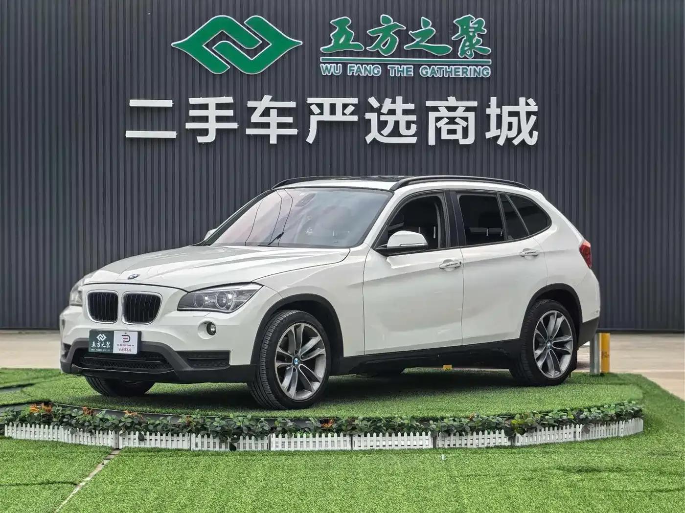 BMW X1 2013 sDrive20i Sport Design Package — миниатюра 1