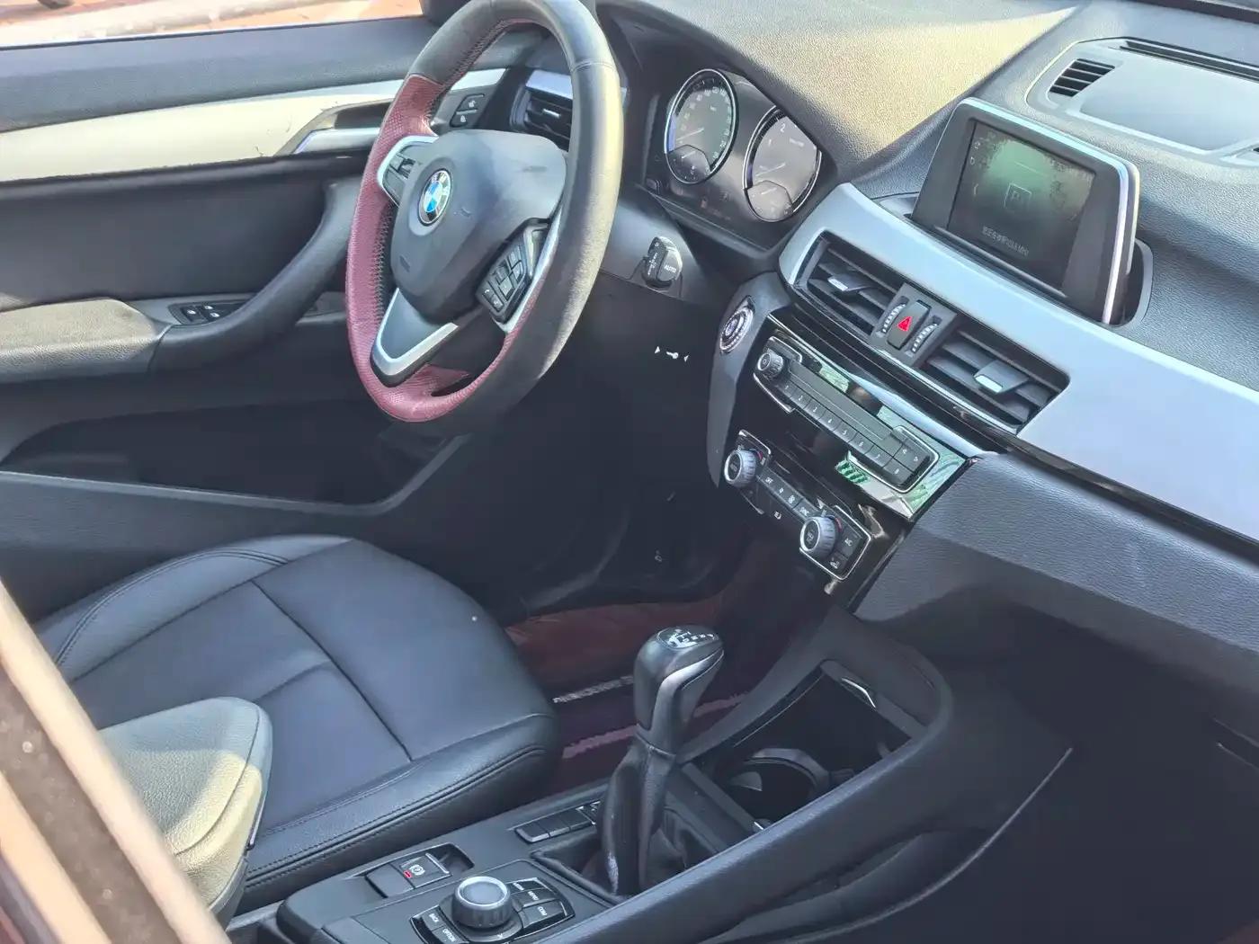 BMW X1 2019 sDrive20Li Leading Edition — миниатюра 4
