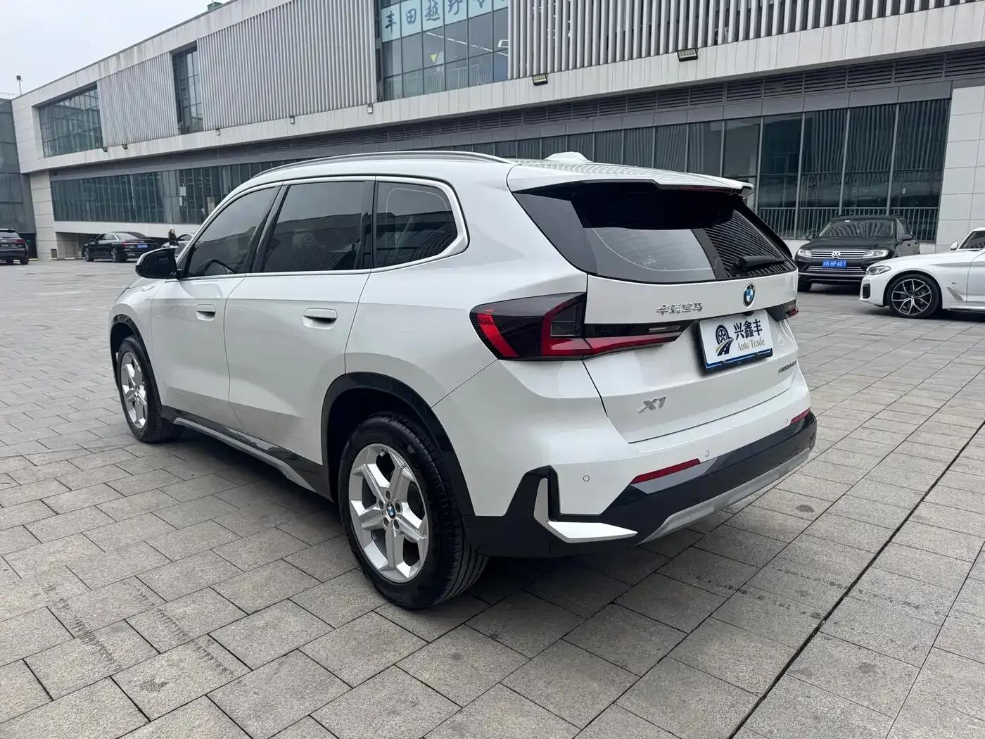 2023 BMW X1 sDrive20Li X Design Package — миниатюра 9