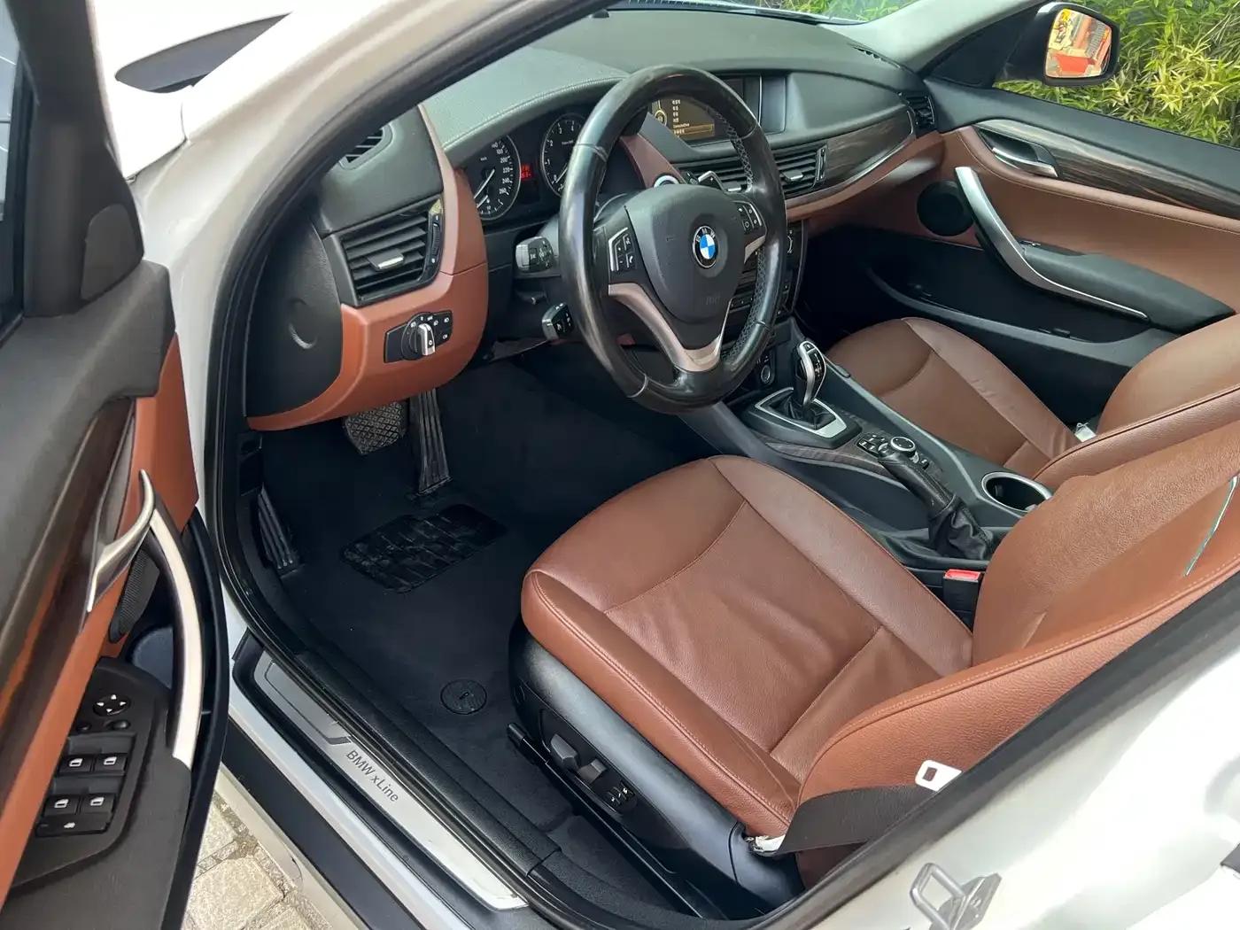 2014 BMW X1 sDrive20i X Design Package — миниатюра 10