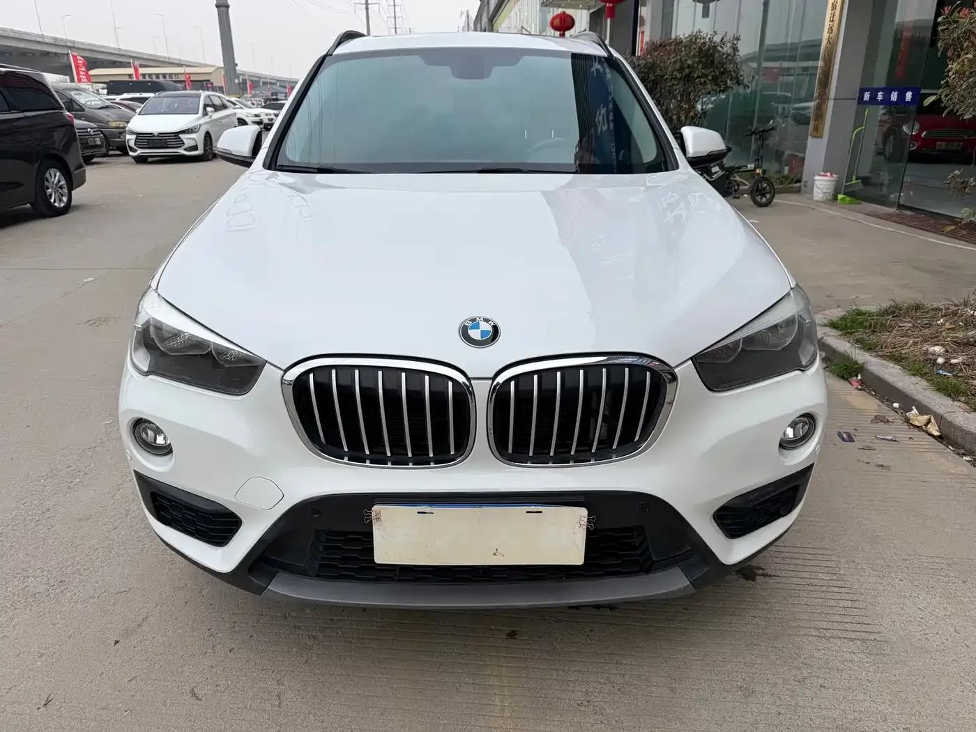 BMW X1 2018 sDrive18Li Fashion Edition — миниатюра 2