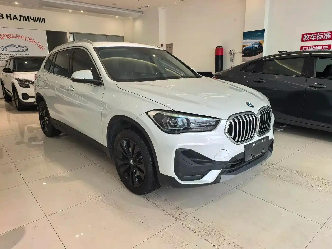 BMW X1 2022 sDrive20Li Premium — миниатюра 3