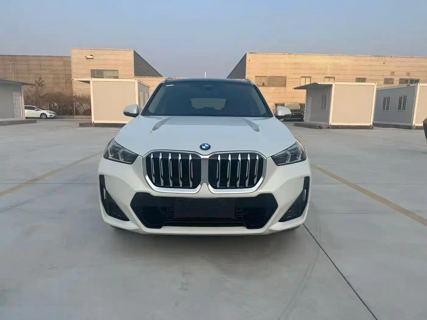 2024 BMW X1 sDrive25Li M Sport Package — миниатюра 2