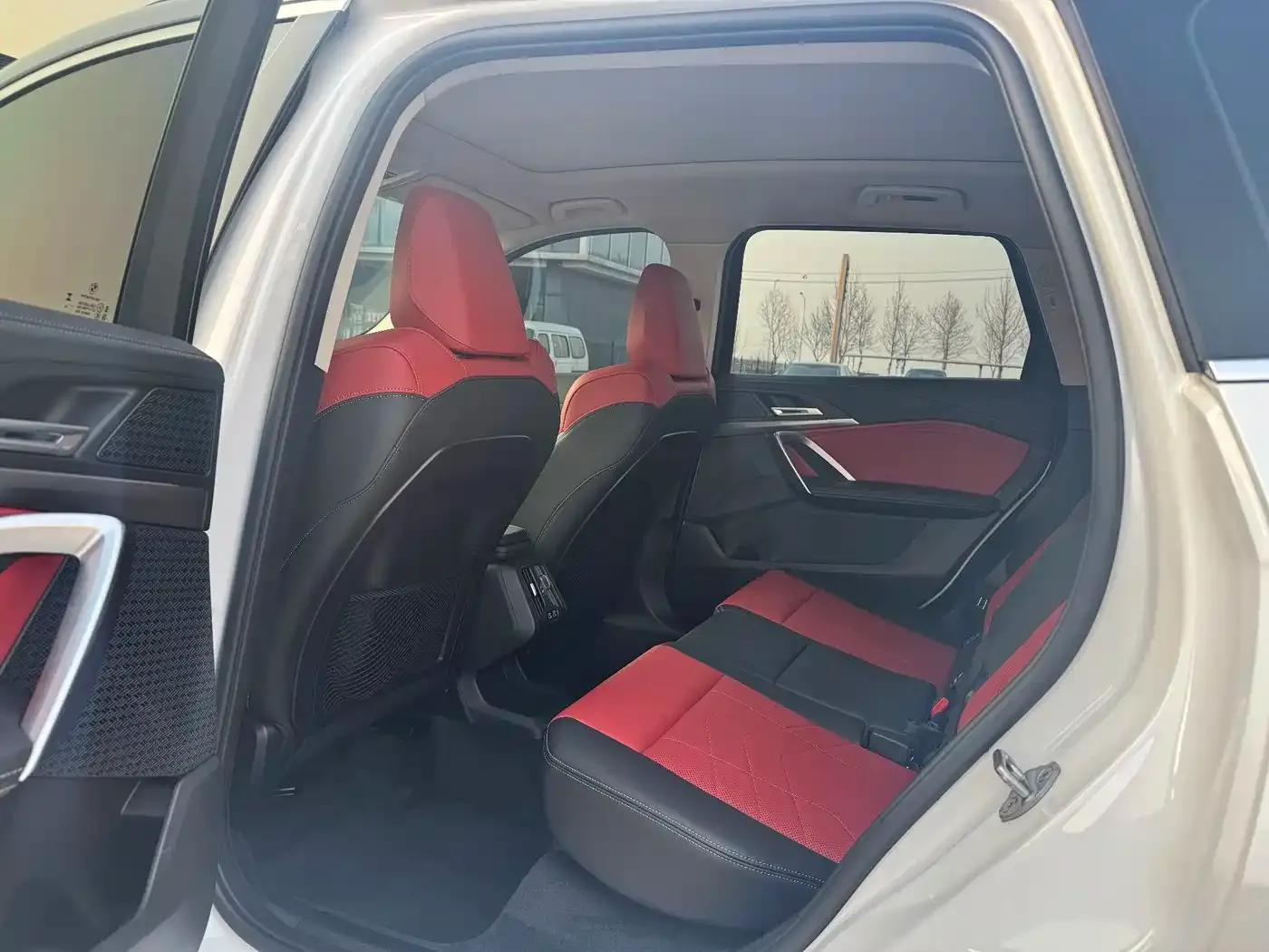 2024 BMW X1 sDrive25Li M Sport Package — миниатюра 10