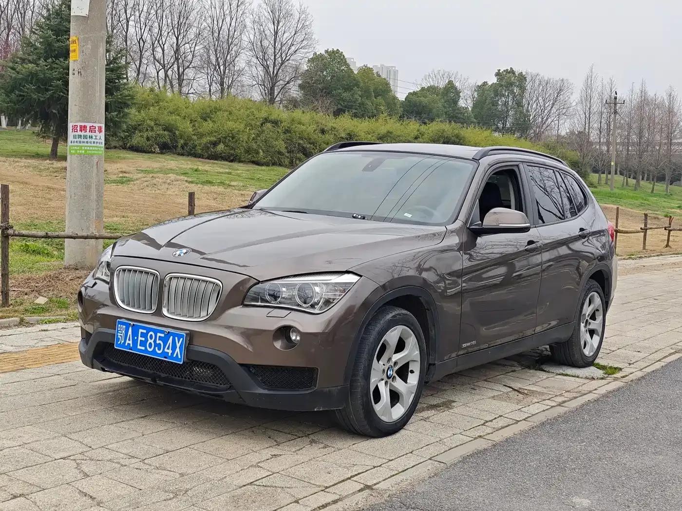 BMW X1 (Imported) 2012 sDrive18i Luxury — миниатюра 1