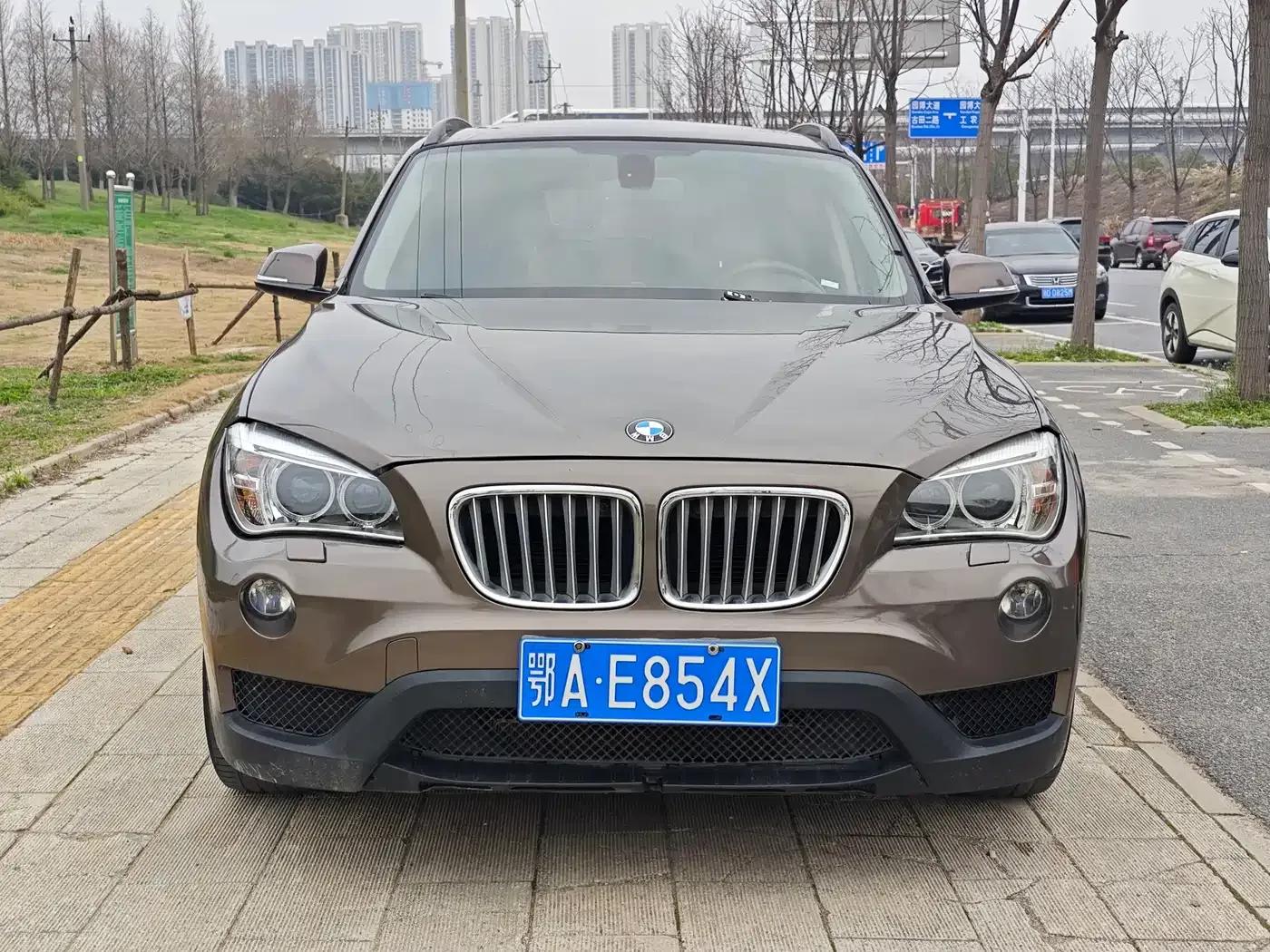 BMW X1 (Imported) 2012 sDrive18i Luxury — миниатюра 2