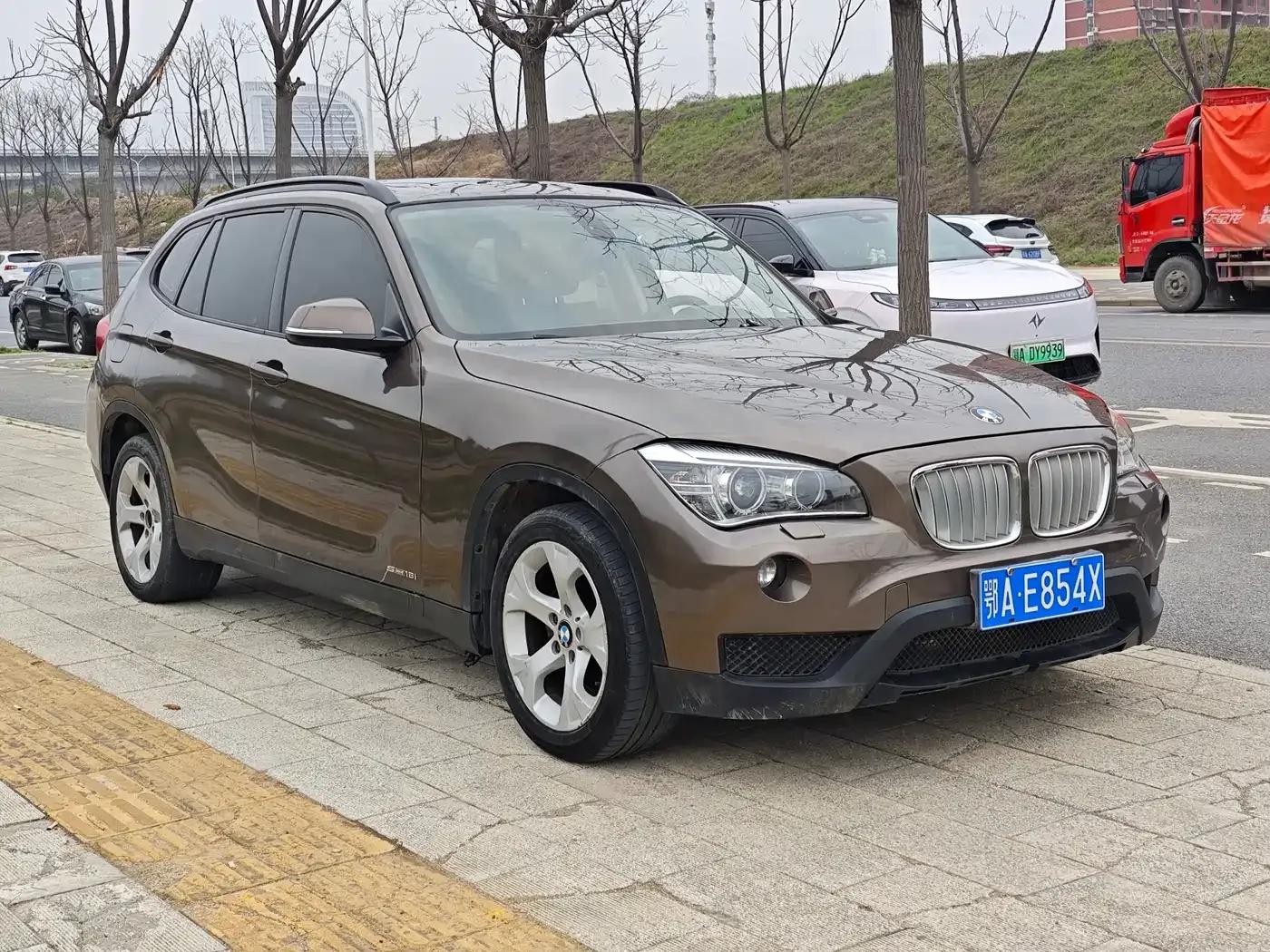 BMW X1 (Imported) 2012 sDrive18i Luxury — миниатюра 3