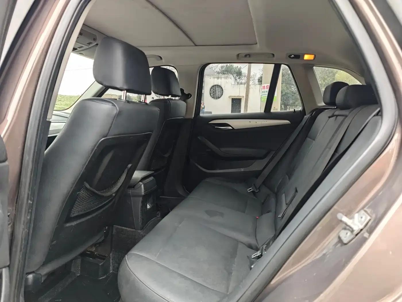 BMW X1 (Imported) 2012 sDrive18i Luxury — миниатюра 6