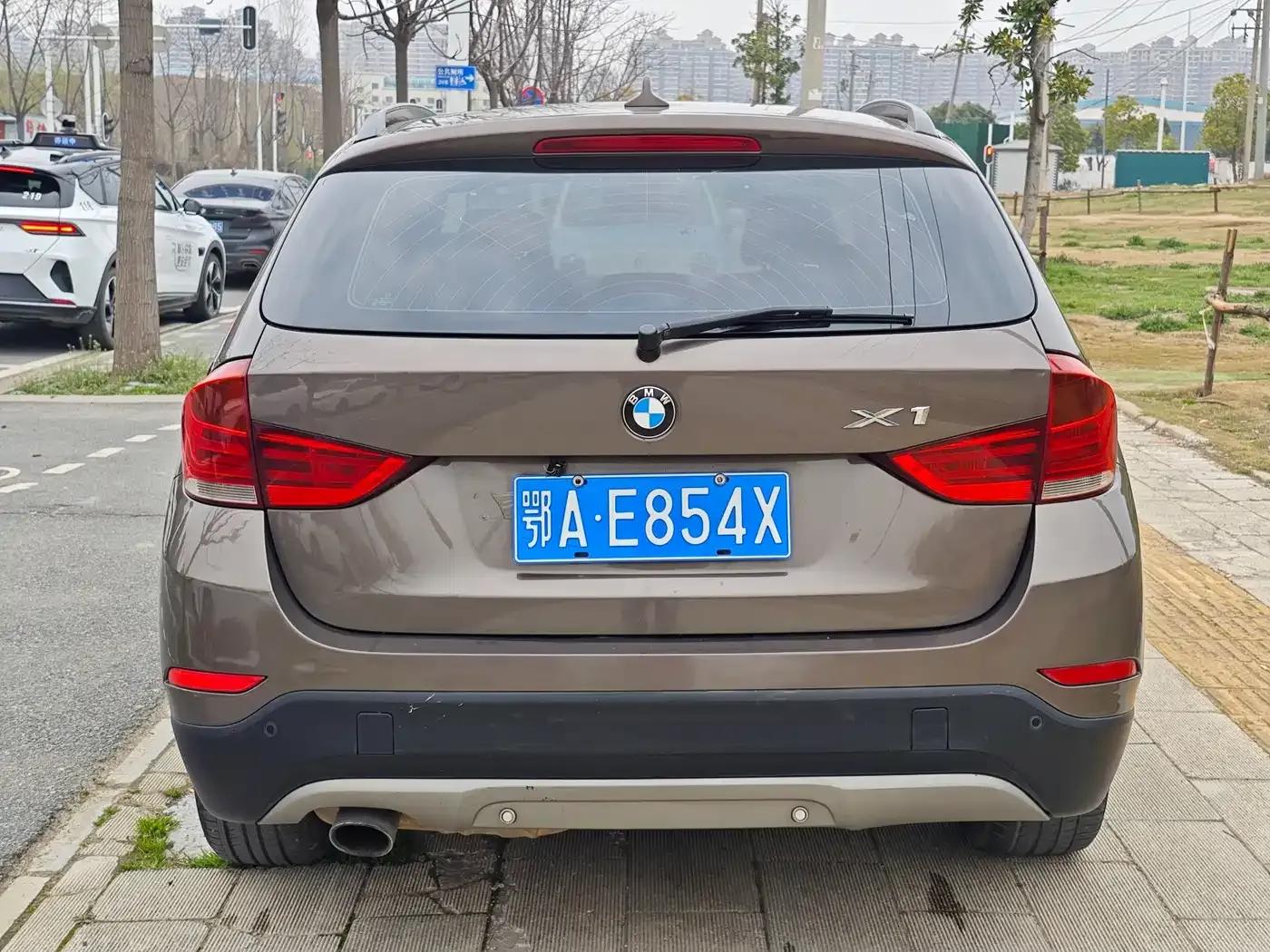 BMW X1 (Imported) 2012 sDrive18i Luxury — миниатюра 8