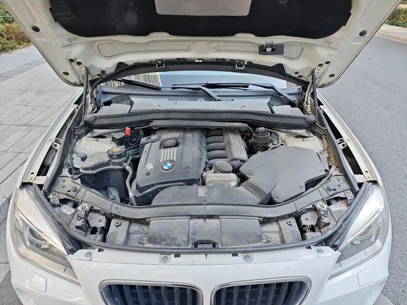 2010 BMW X1 xDrive25i (Imported) — миниатюра 16