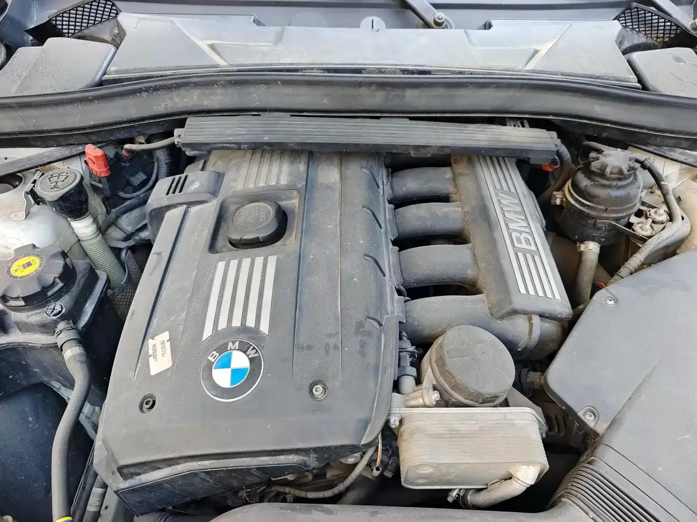 2010 BMW X1 xDrive25i (Imported) — миниатюра 17