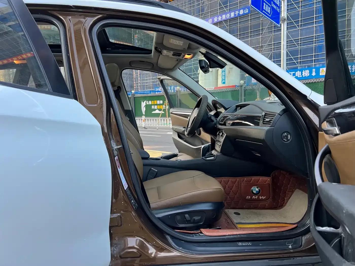 BMW X1 (Imported) 2010 xDrive25i — миниатюра 12