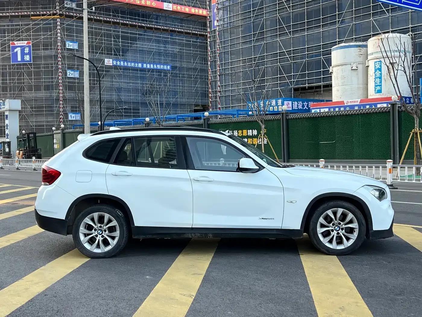 BMW X1 (Imported) 2010 xDrive25i — миниатюра 4