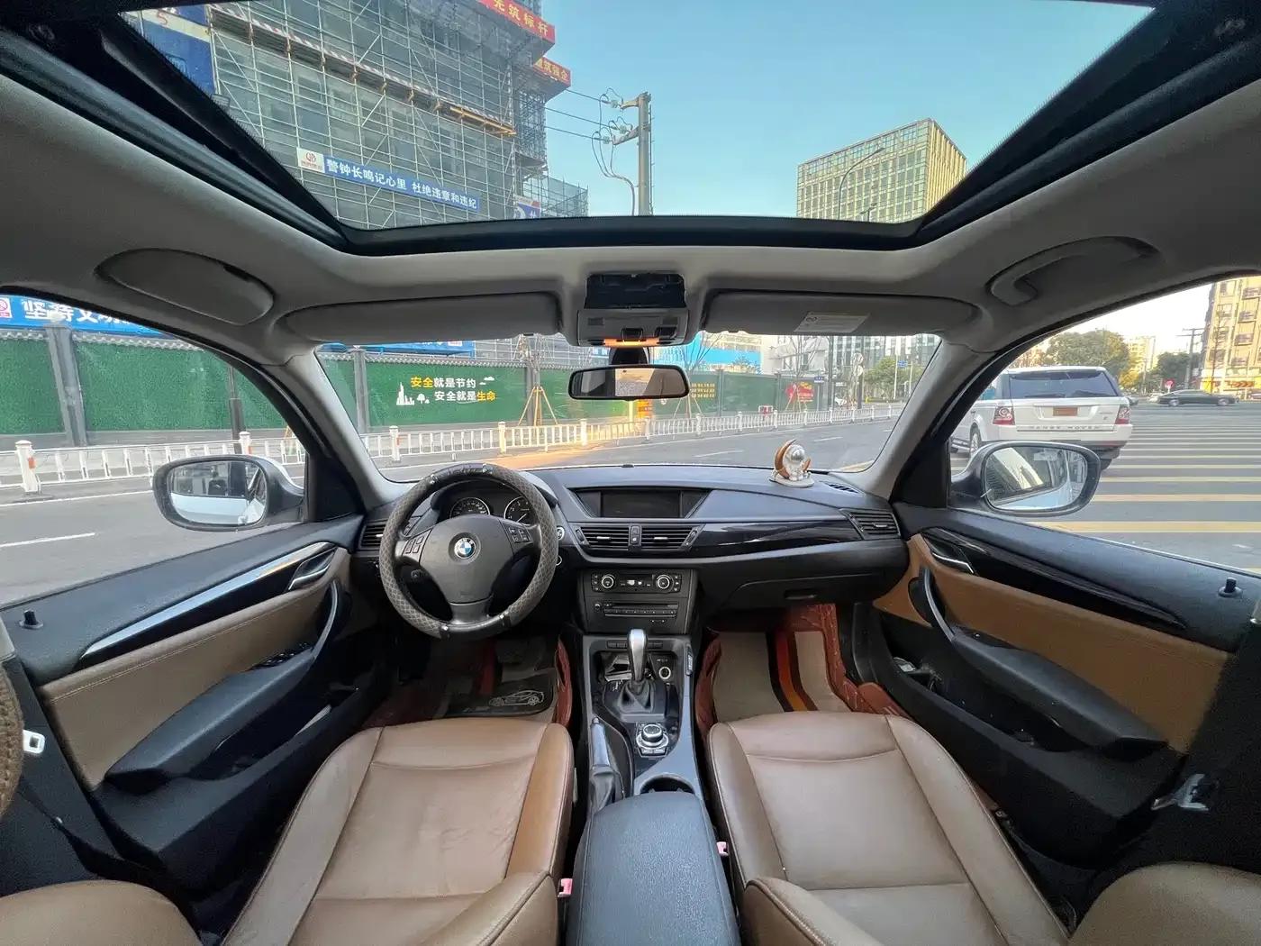 BMW X1 (Imported) 2010 xDrive25i — миниатюра 9